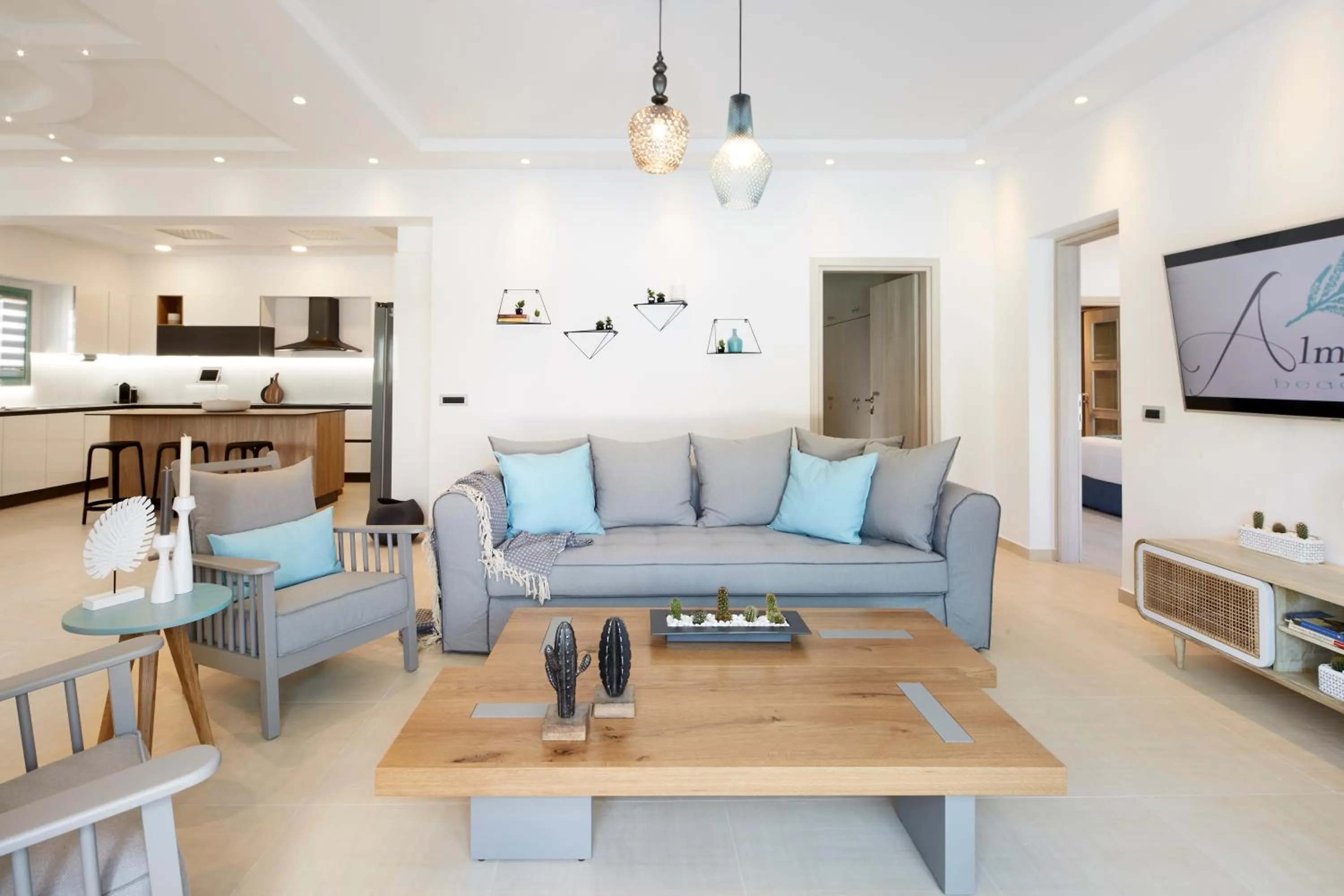 Time of day in Almyriki Beach Villa