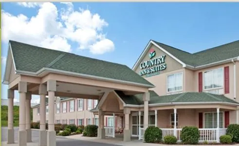 Property Building in Country Inn & Suites by Radisson, Somerset, KY