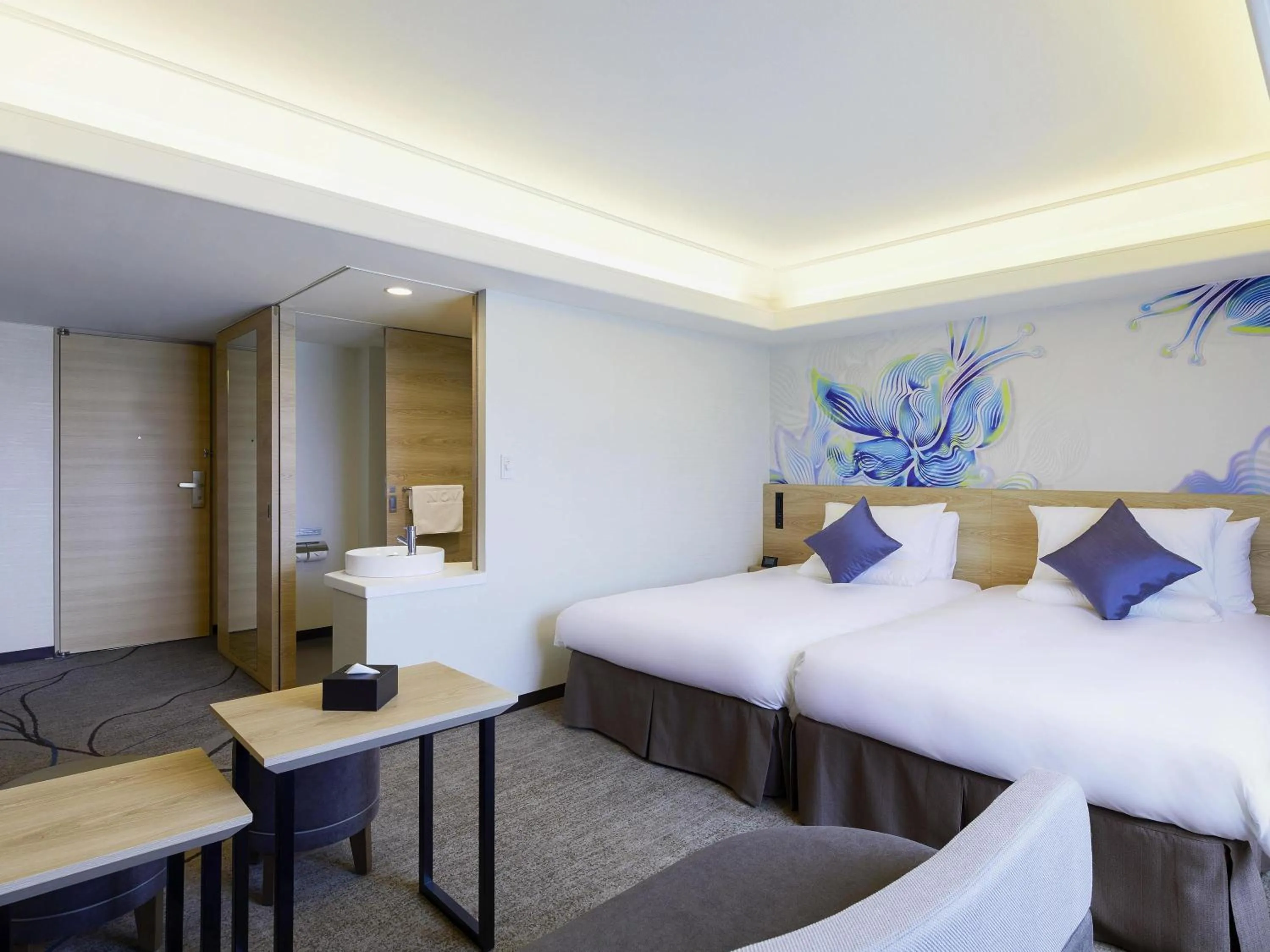 Bedroom, Bed in Novotel Okinawa Naha