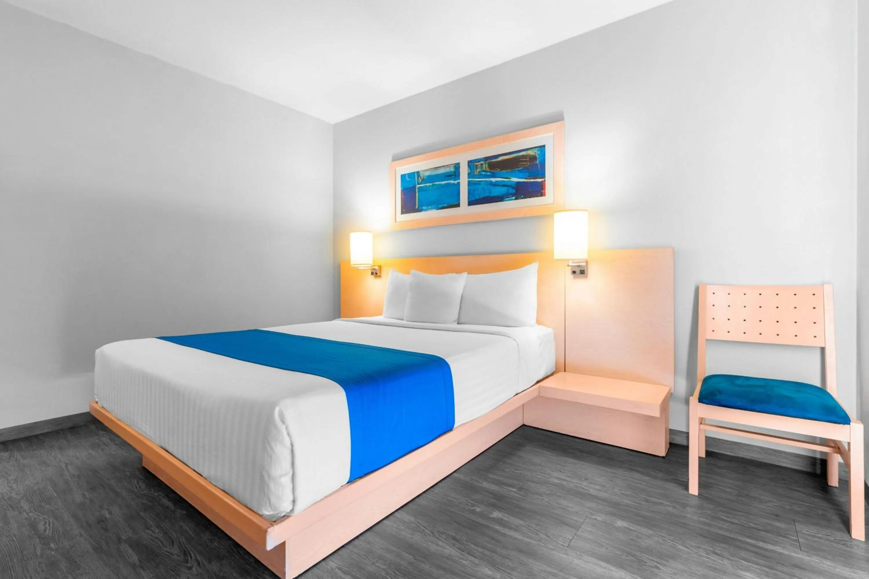 Photo of the whole room, Bed in City Express by Marriott Aguascalientes Sur