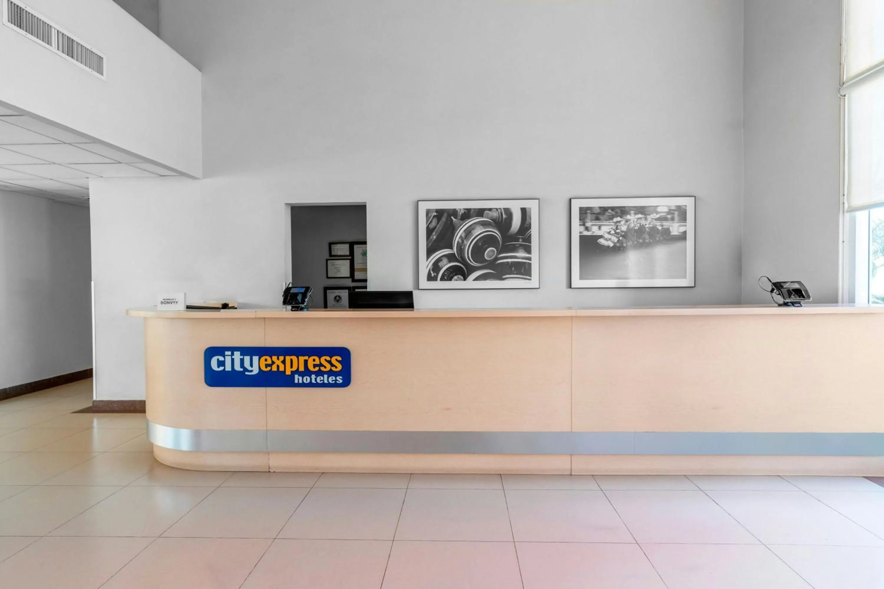 Lobby or reception in City Express by Marriott Aguascalientes Sur