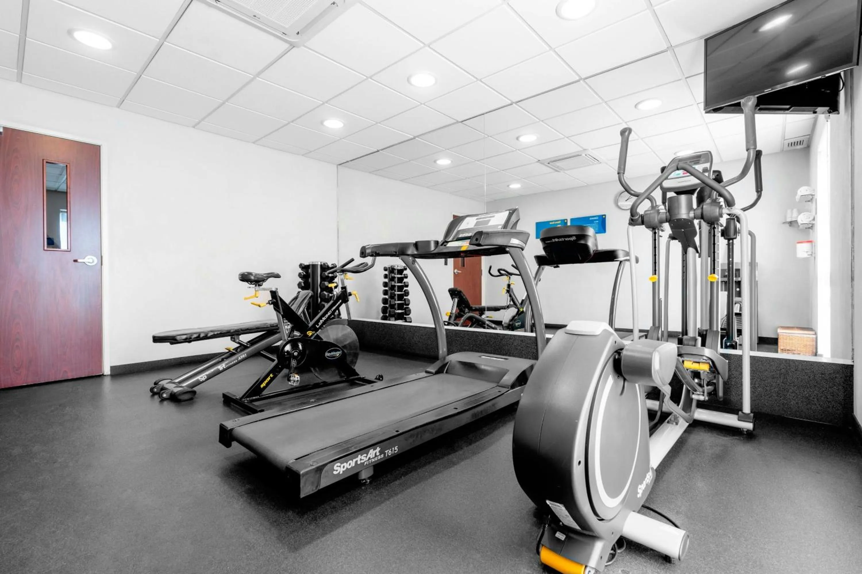 Fitness centre/facilities in City Express by Marriott Aguascalientes Sur