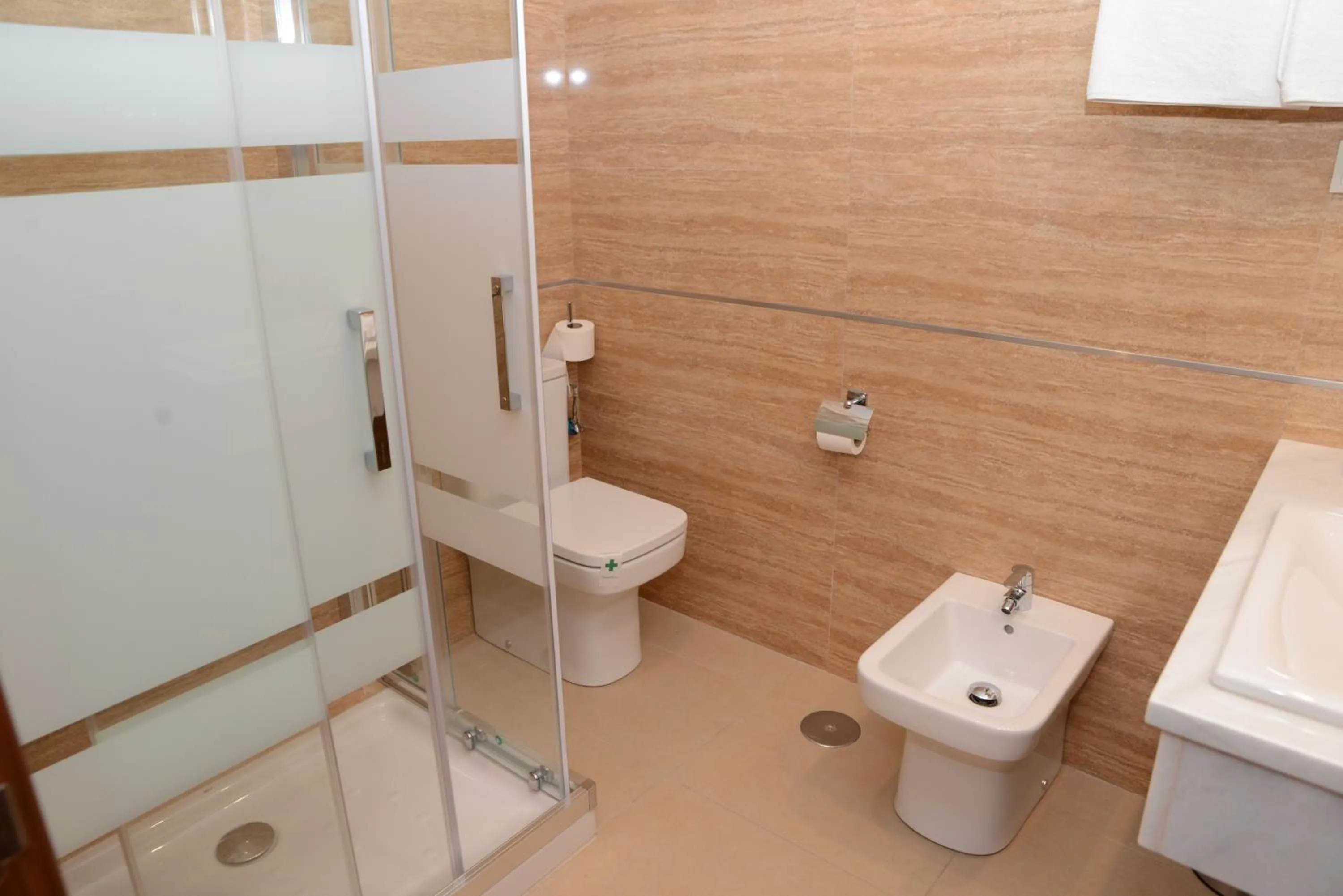 Bathroom in Hotel Escudero