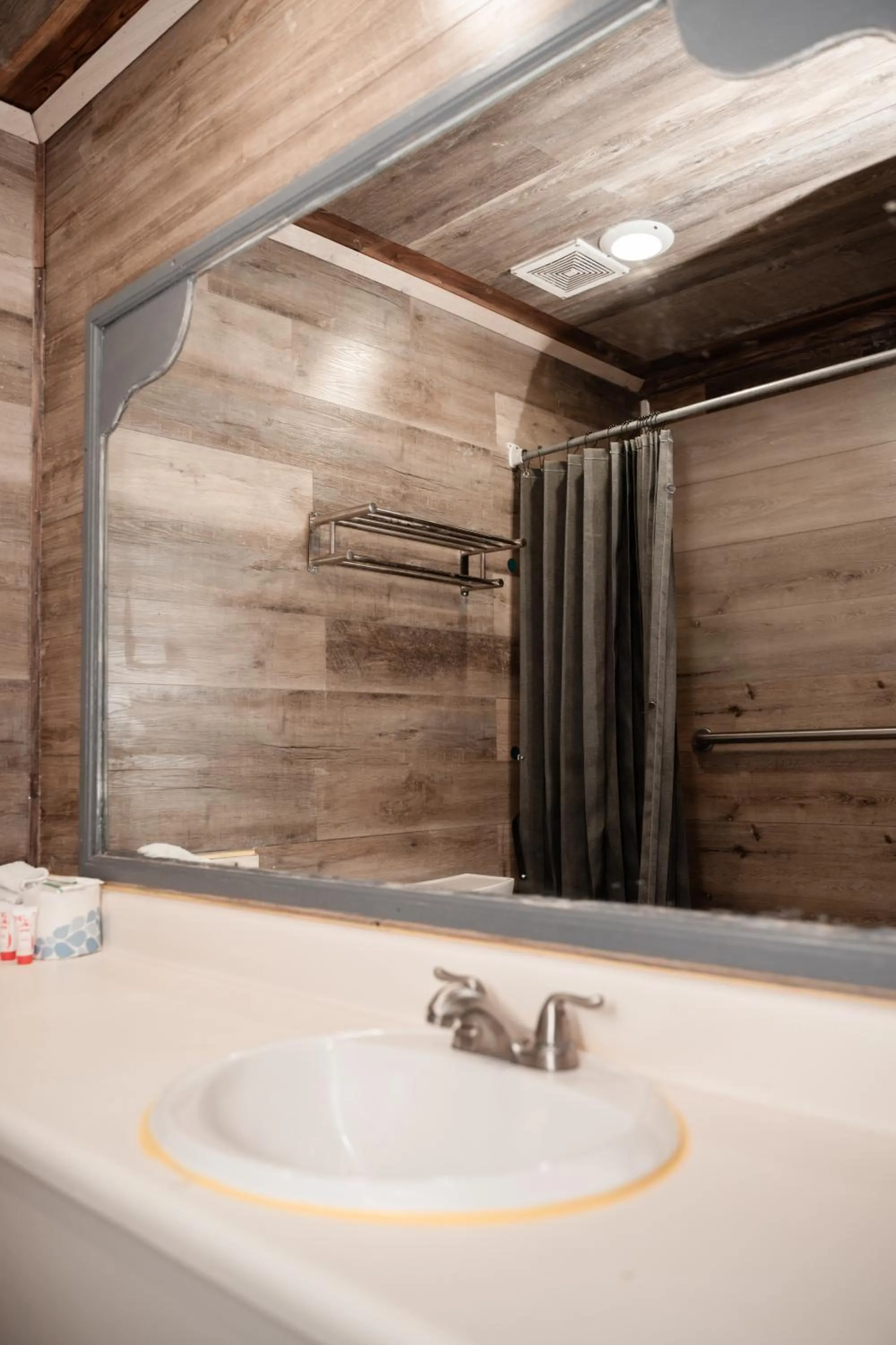 Bathroom in Provo Inn & Suites