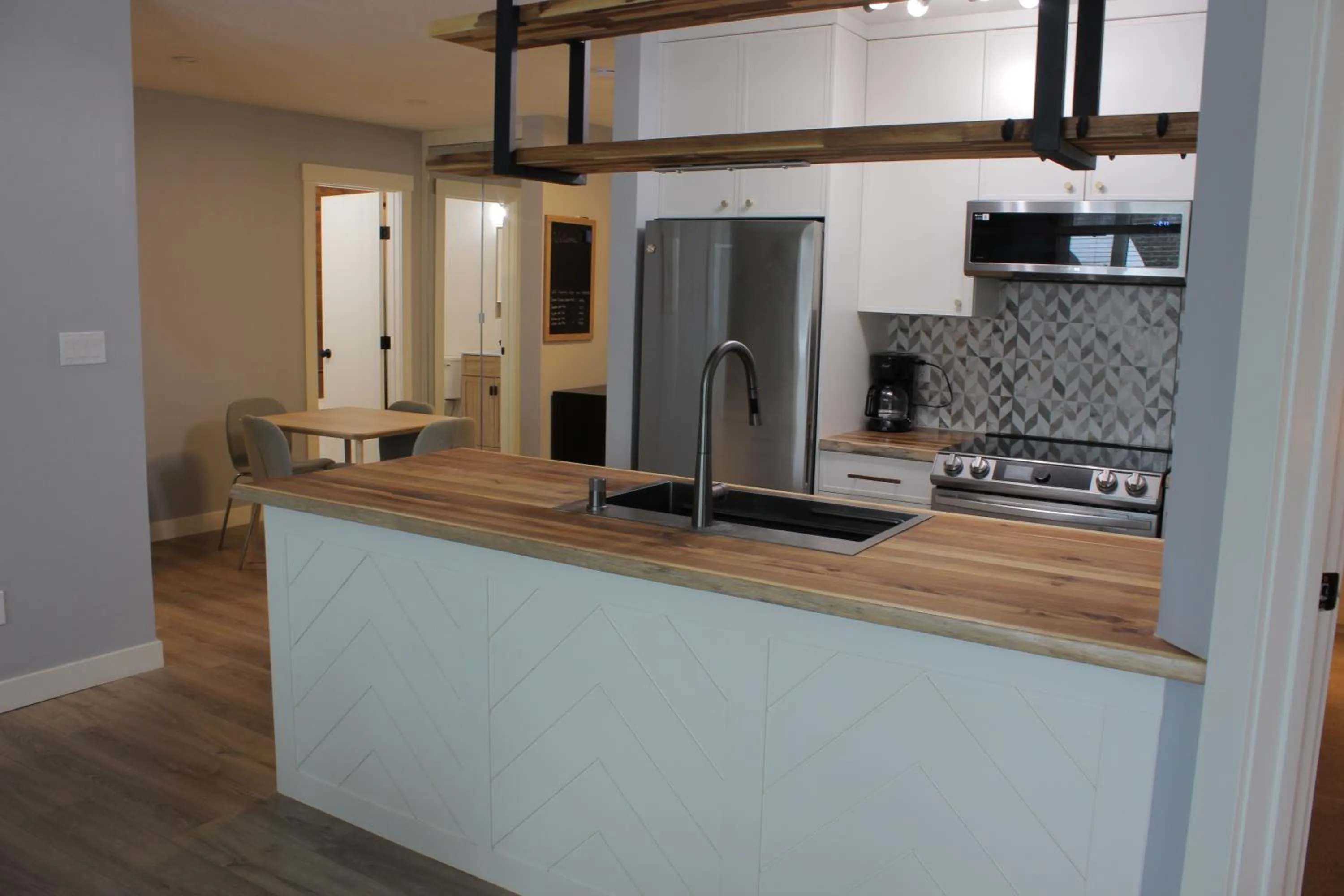 Timberline Lodges by Fernie Lodging Co