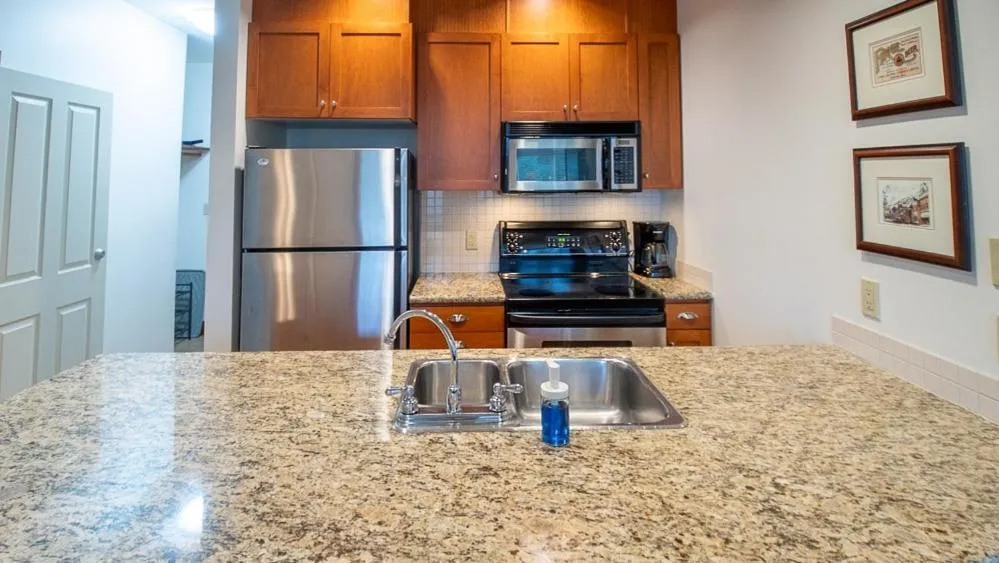 Timberline Lodges by Fernie Lodging Co