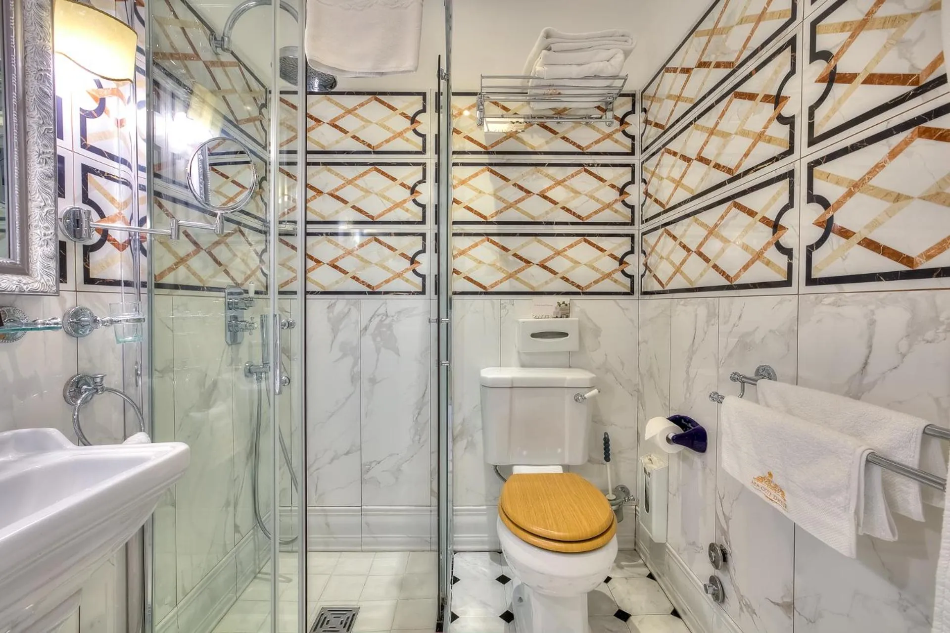 ABA LUXURY B E B Nice