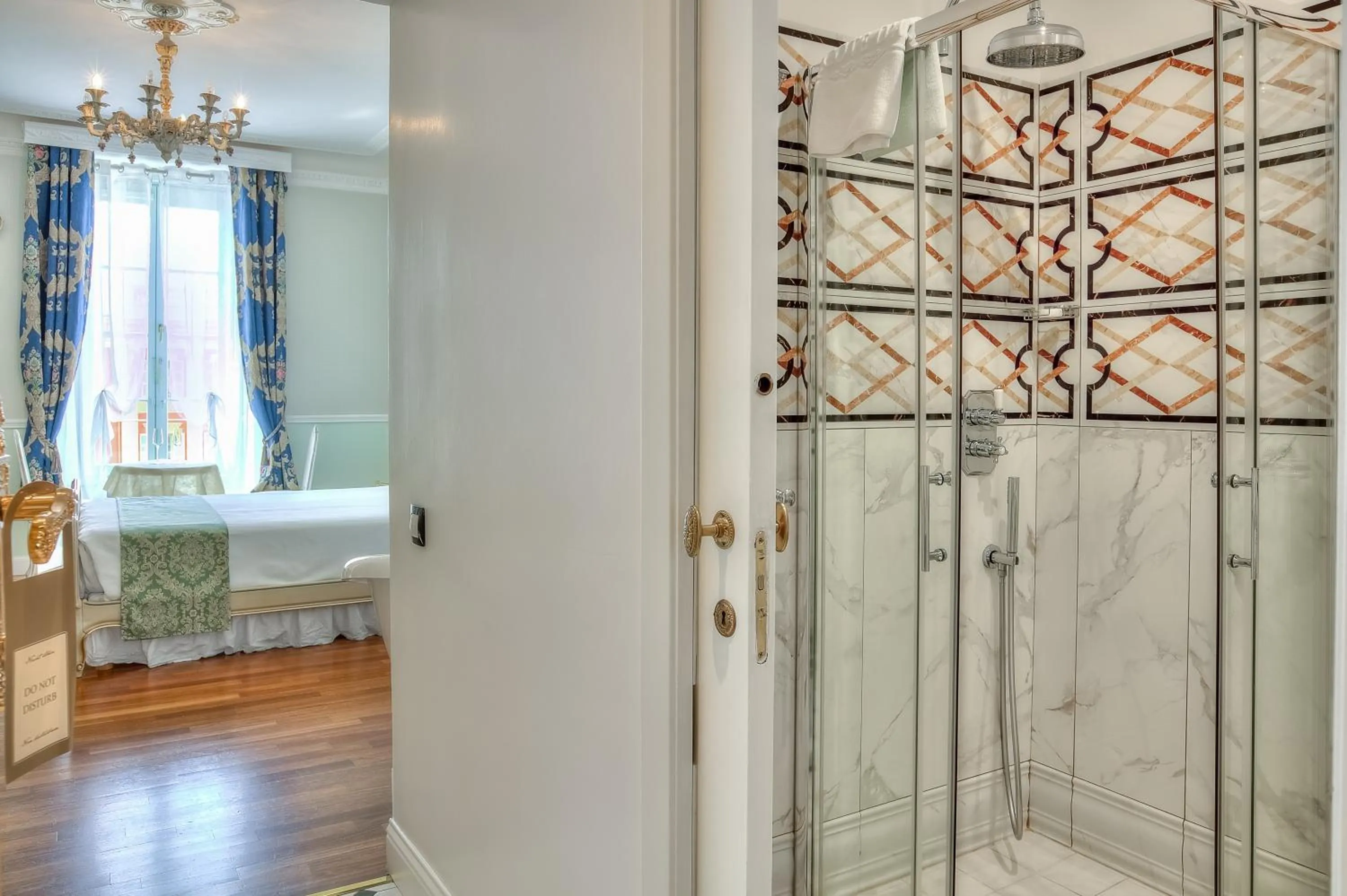 ABA LUXURY B E B Nice