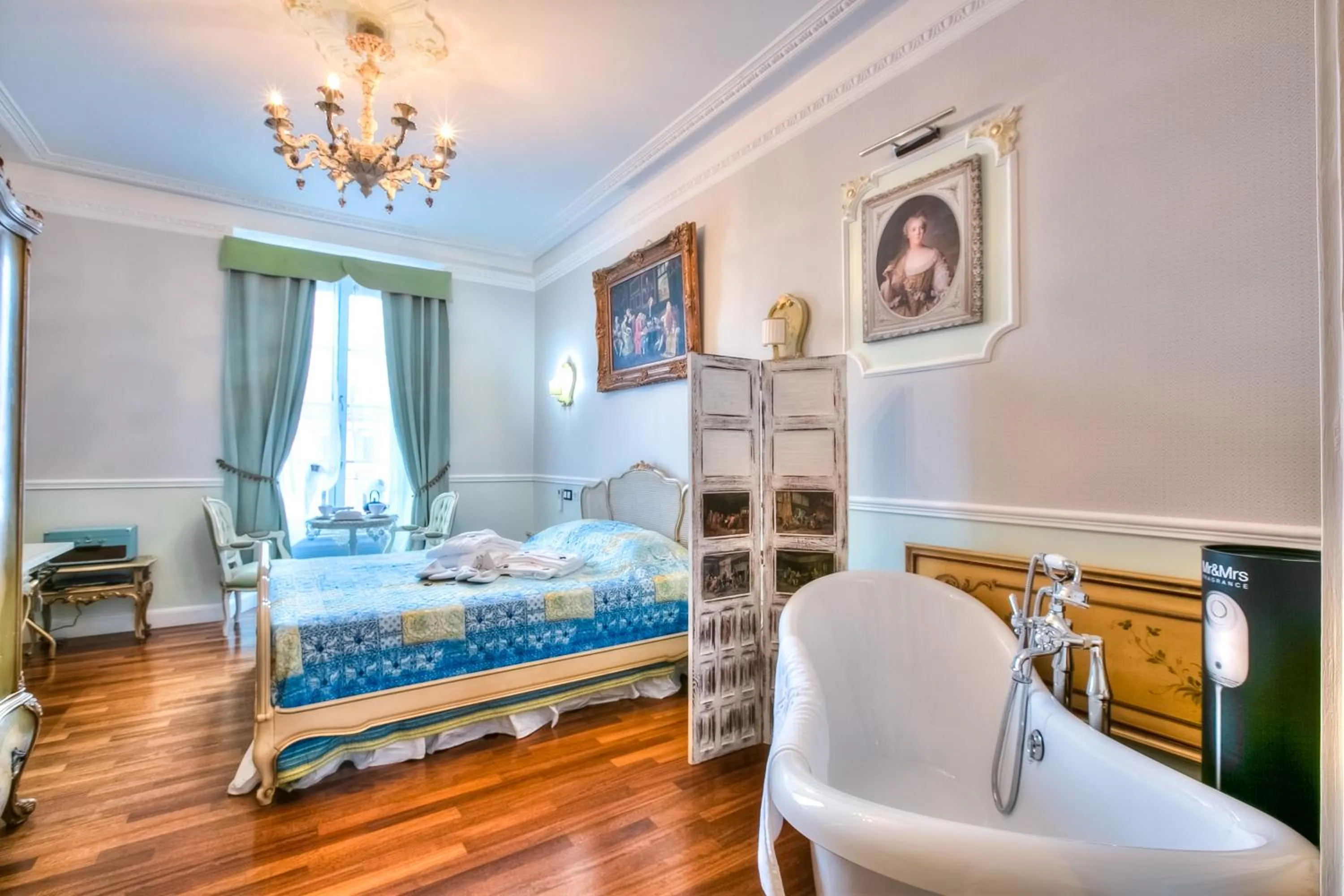 ABA LUXURY B E B Nice