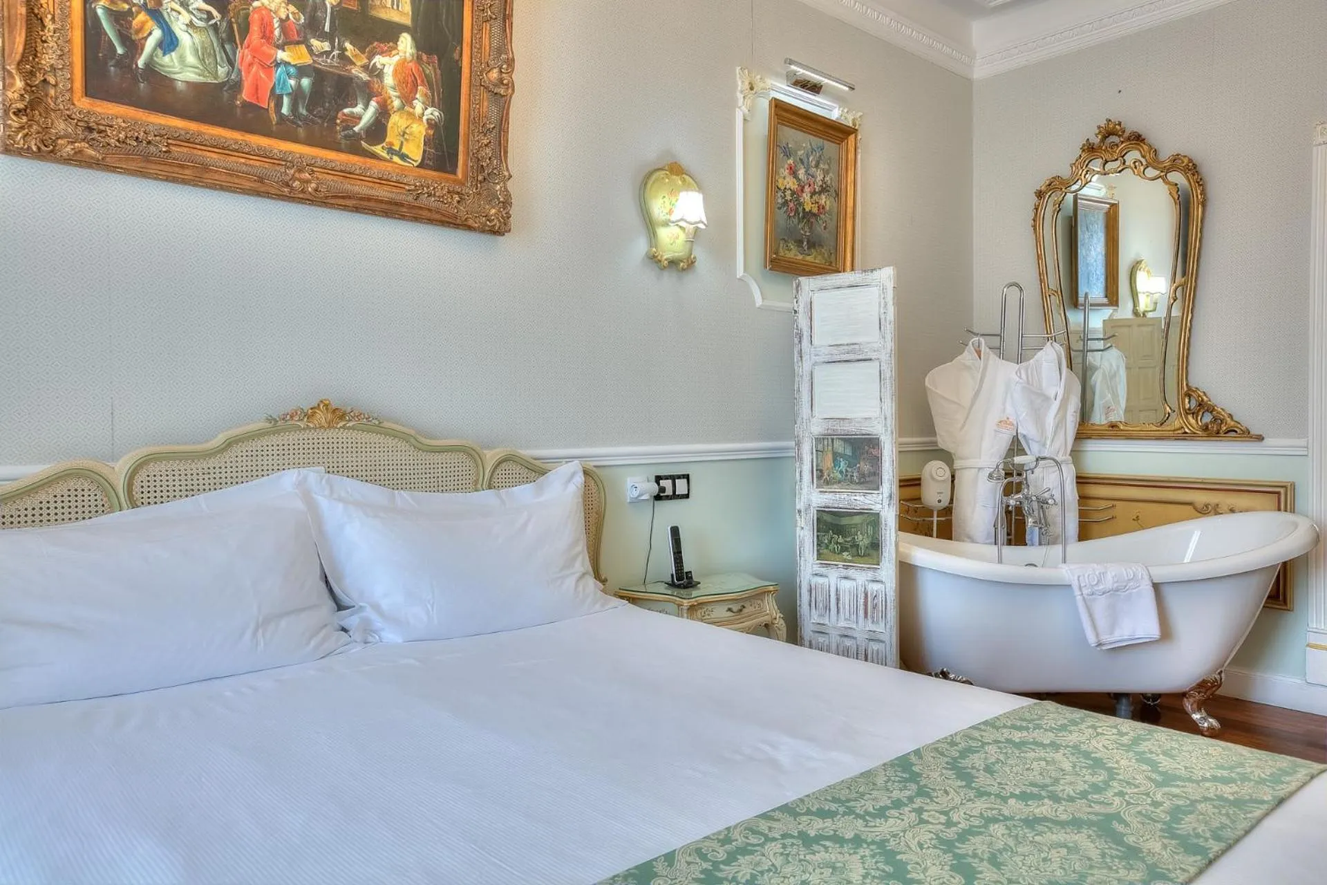 ABA LUXURY B E B Nice