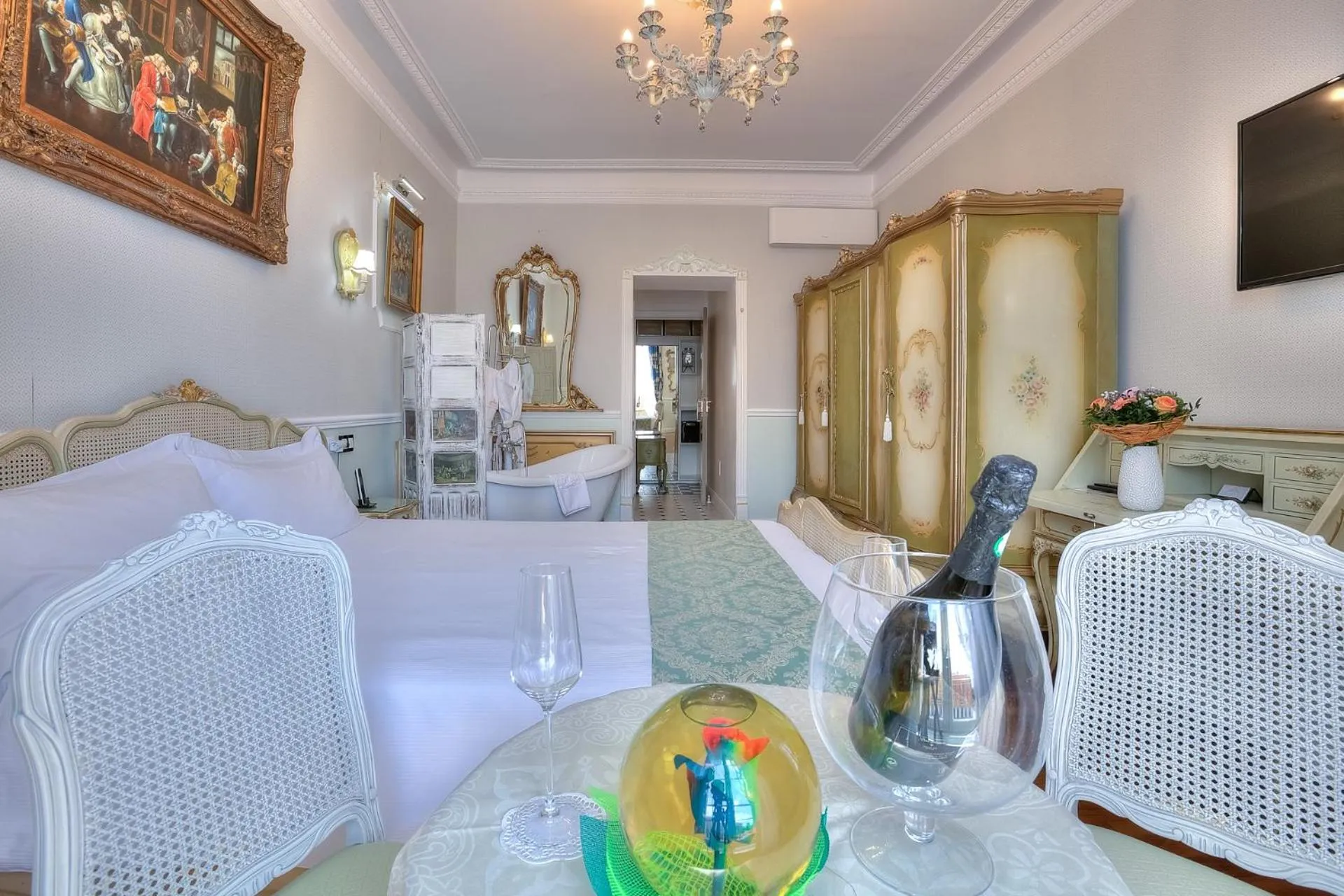 ABA LUXURY B E B Nice