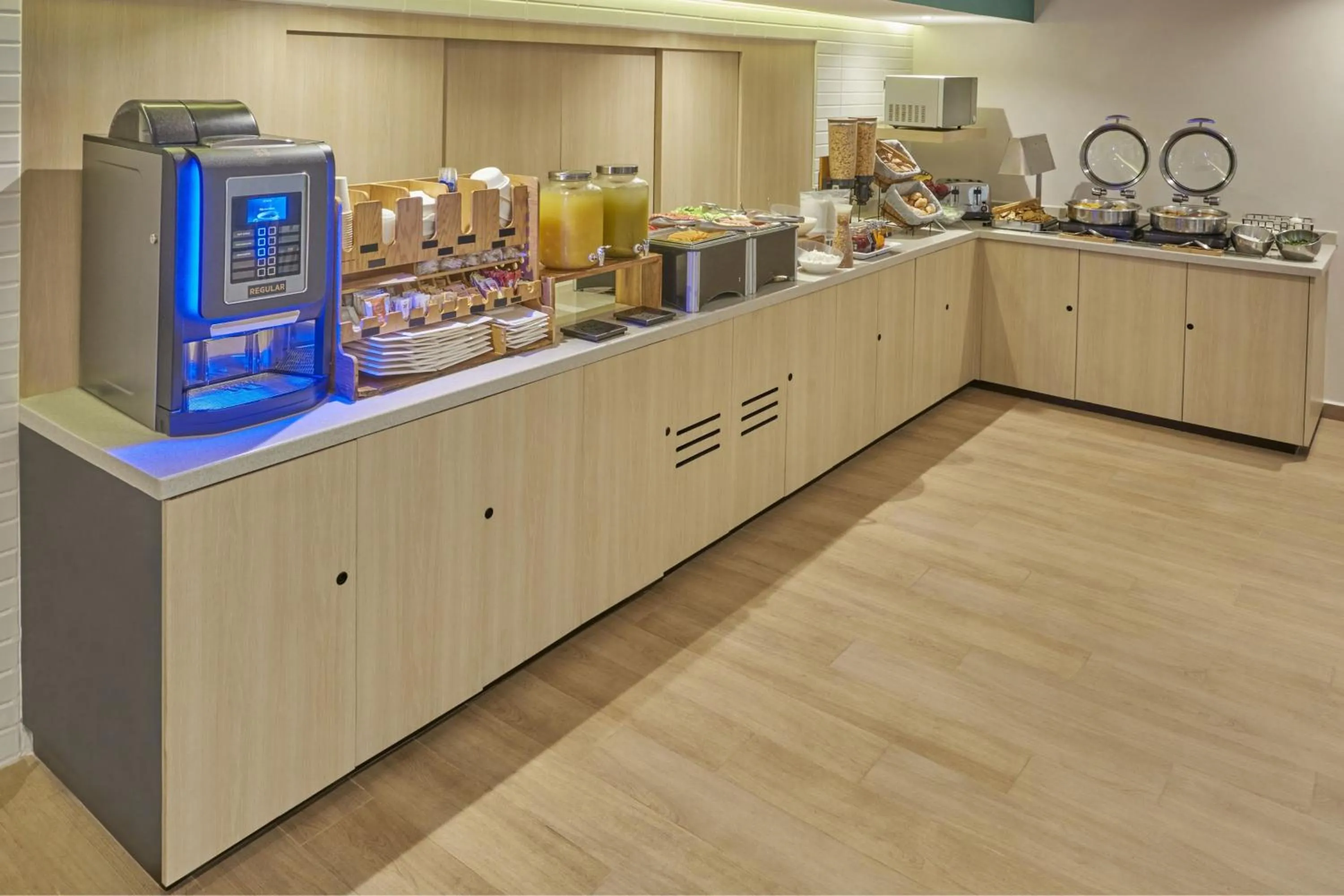 Breakfast in City Express by Marriott Playa del Carmen