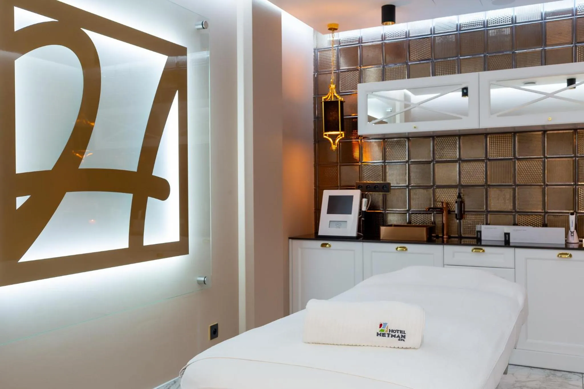 Bed in Hotel & SPA Hetman