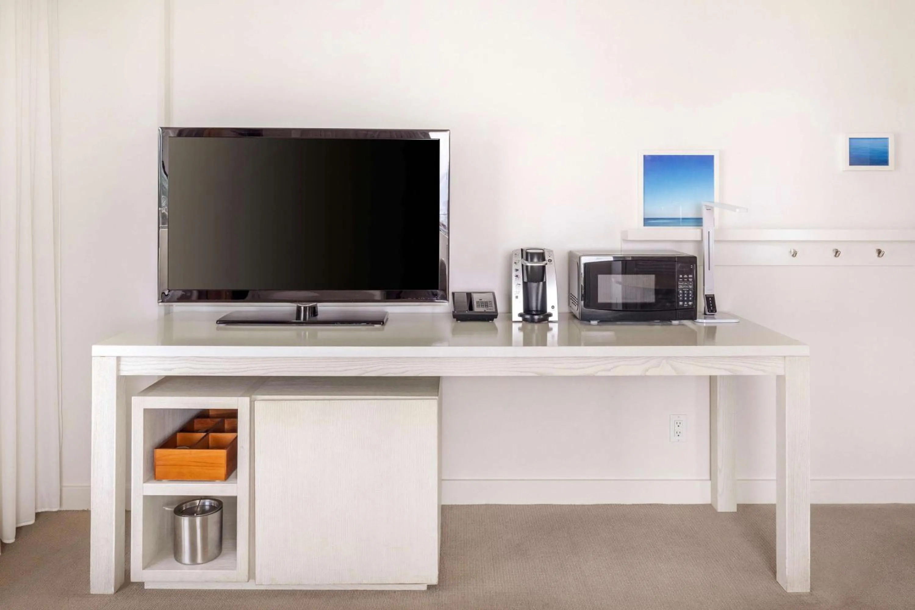 Photo of the whole room in Hilton Vacation Club The Modern Honolulu