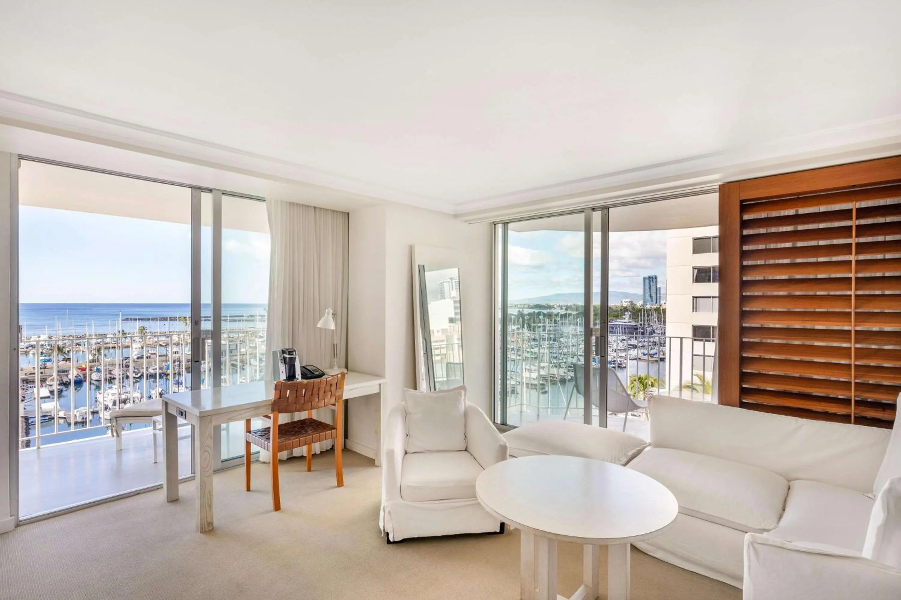 Living room in Hilton Vacation Club The Modern Honolulu