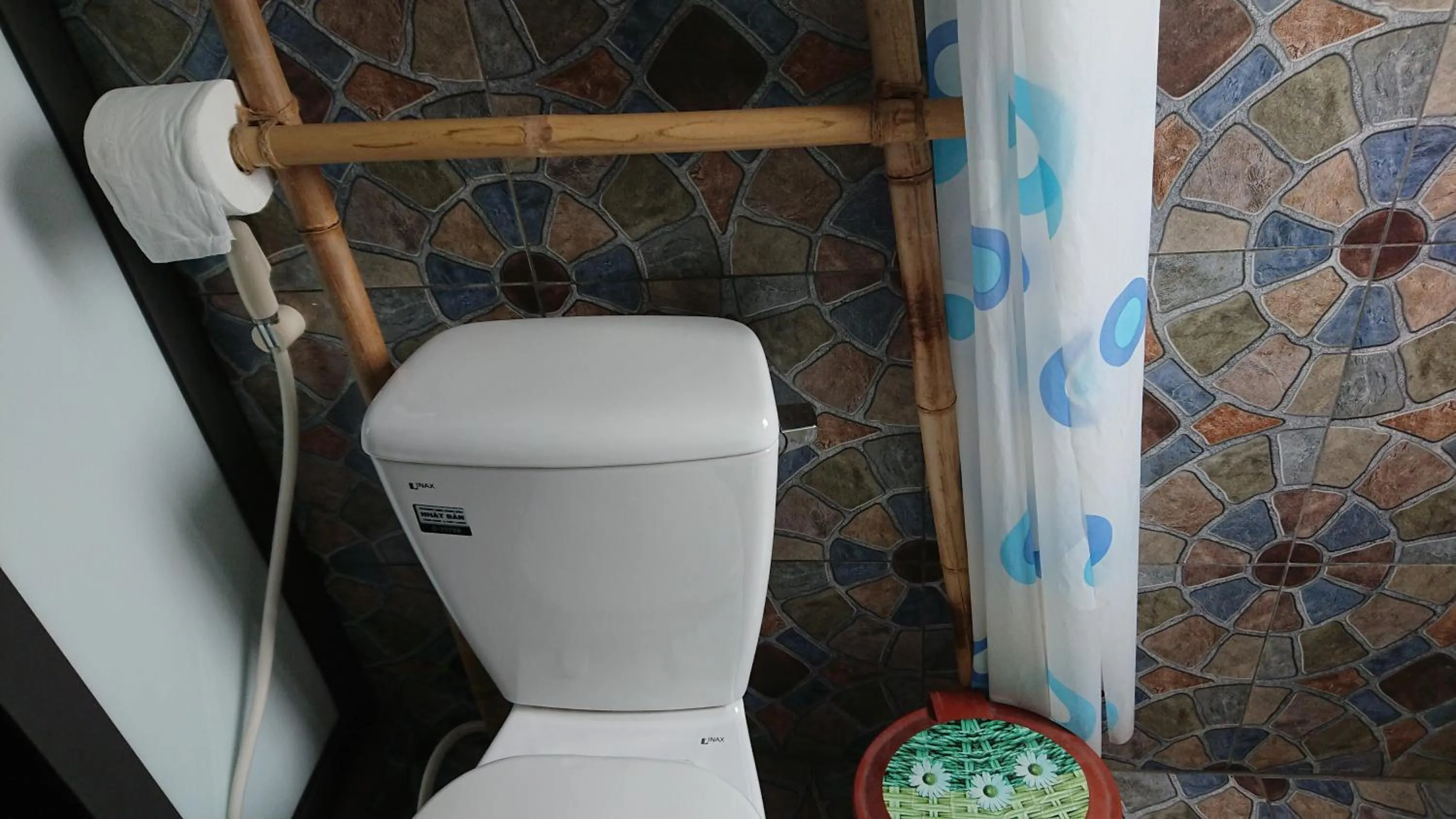 Toilet in Halo Bay Homestay
