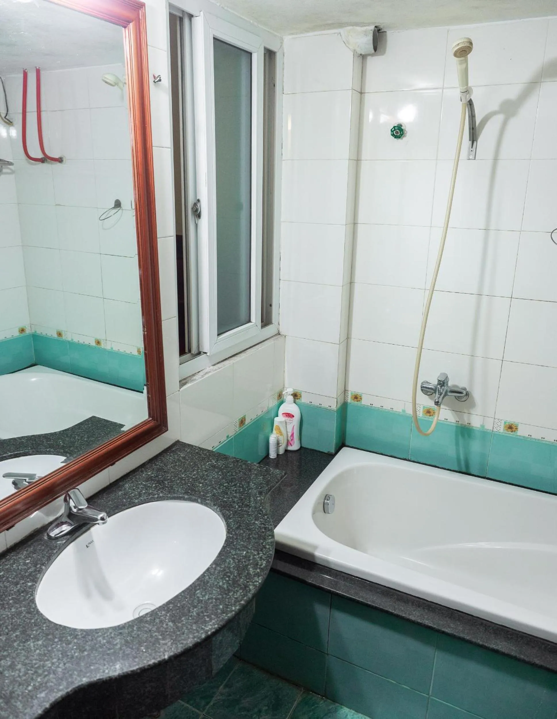 Bathroom in Halo Bay Homestay