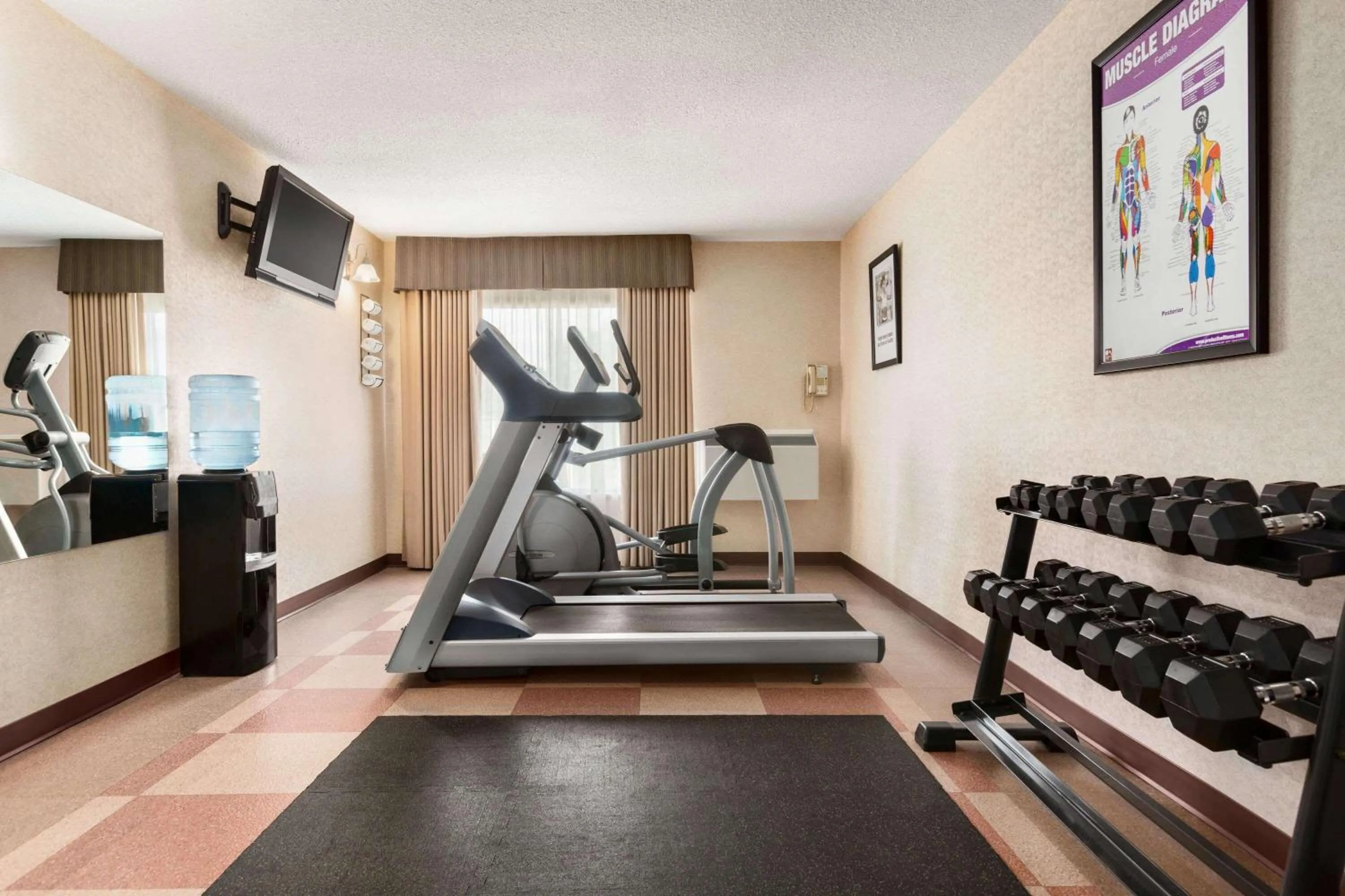 Fitness centre/facilities in Days Inn by Wyndham Miramichi NB