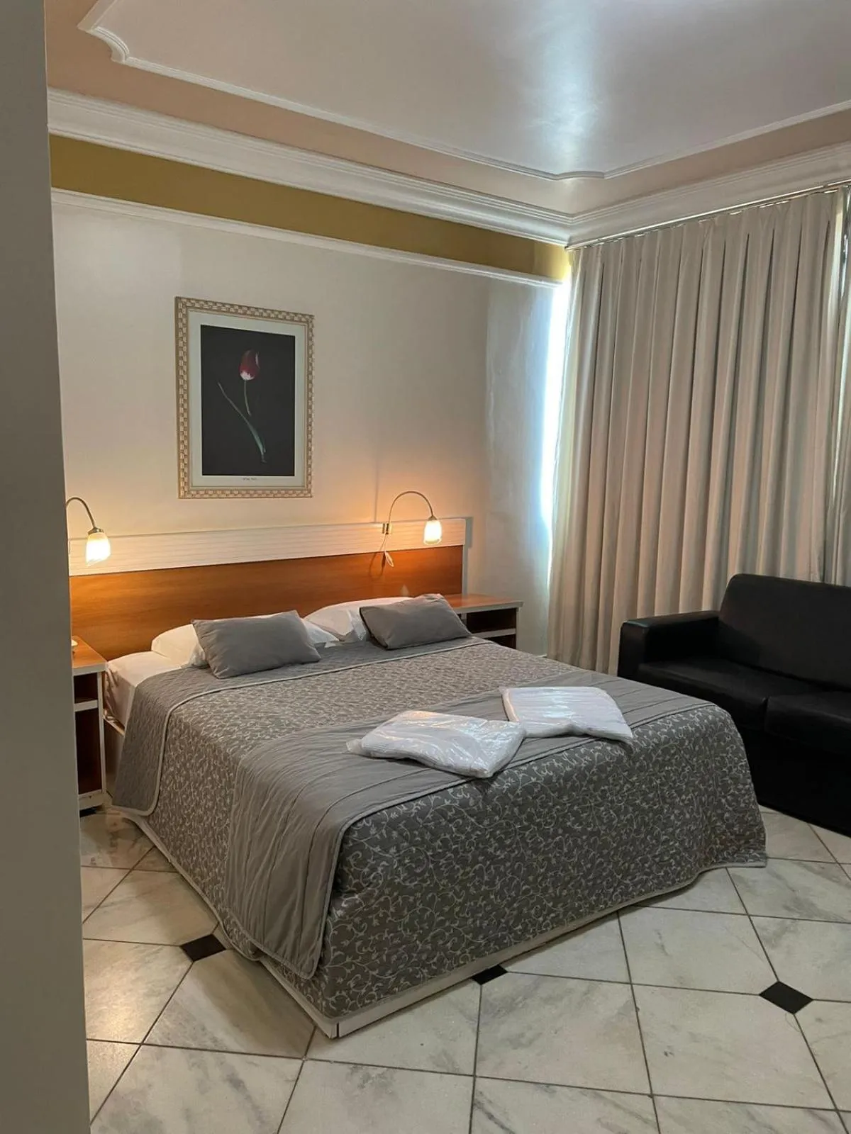 Bed in Tamareiras Park Hotel