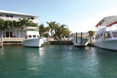 Area and facilities in Flamingo Bay Hotel & Marina