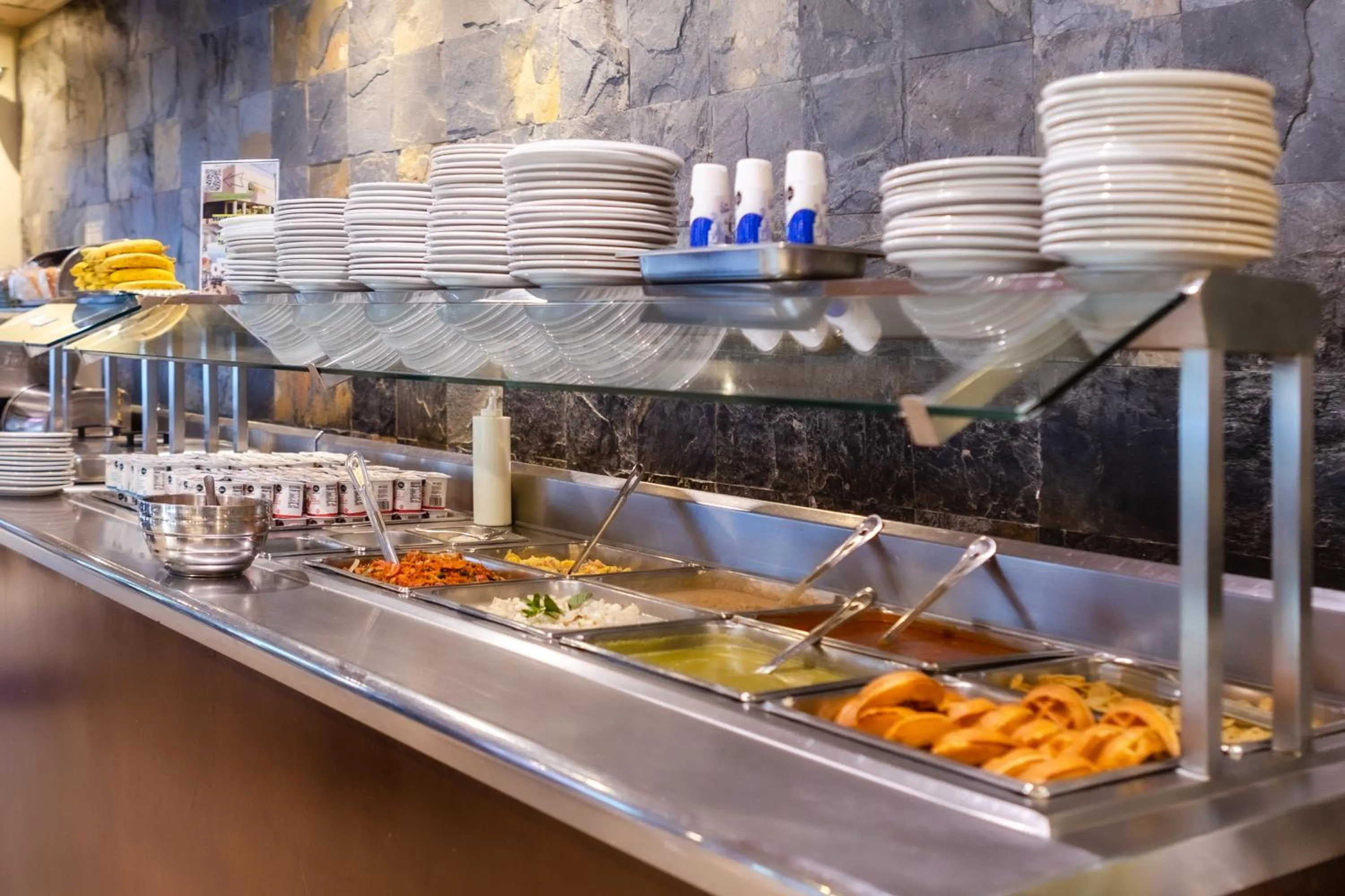 Buffet breakfast in Quality Inn Mazatlan