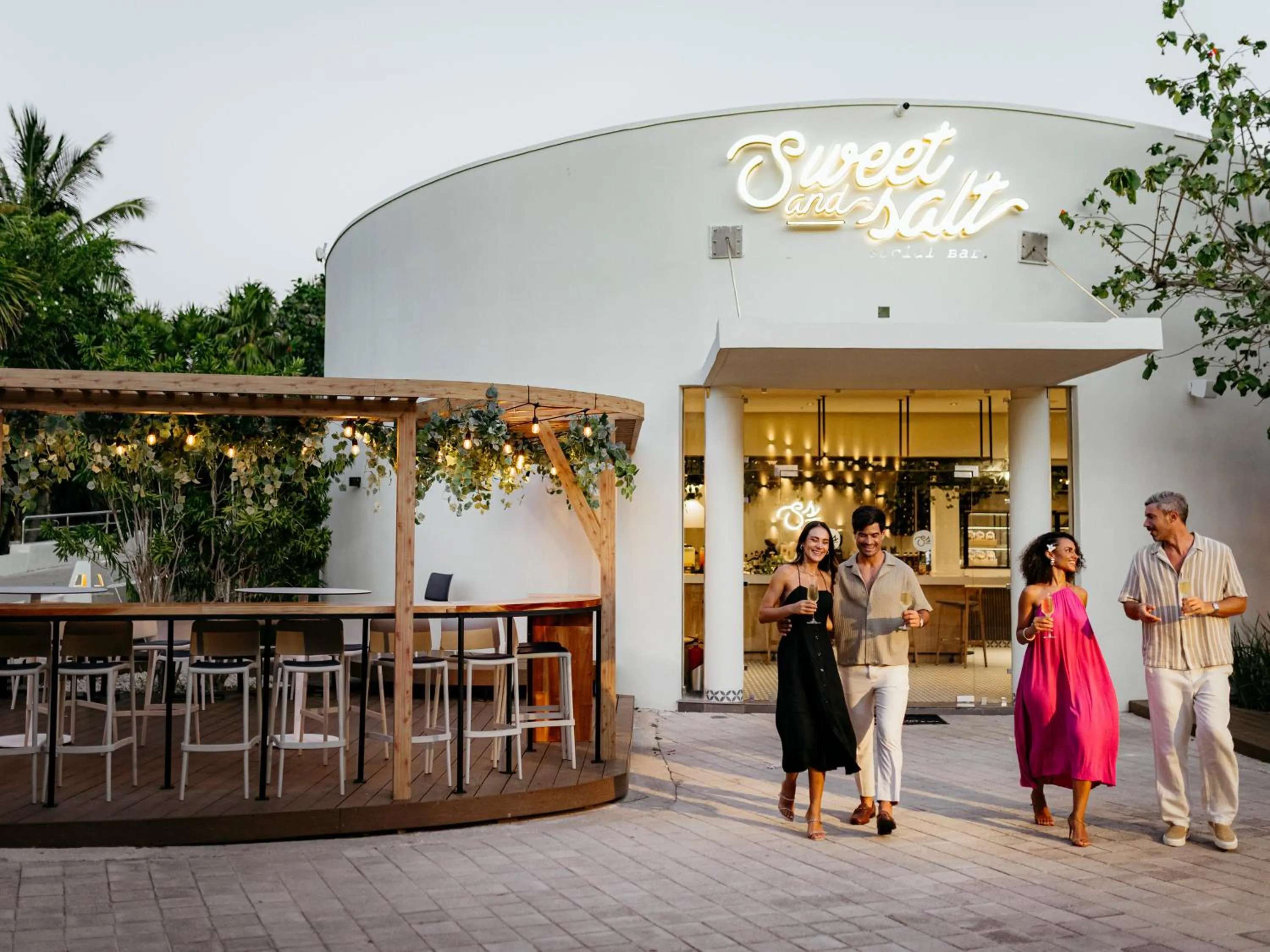 Lounge or bar in Grand Sirenis Riviera Maya Resort & Spa All Inclusive