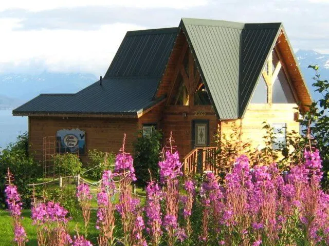 Property building in Alaska Adventure Cabins