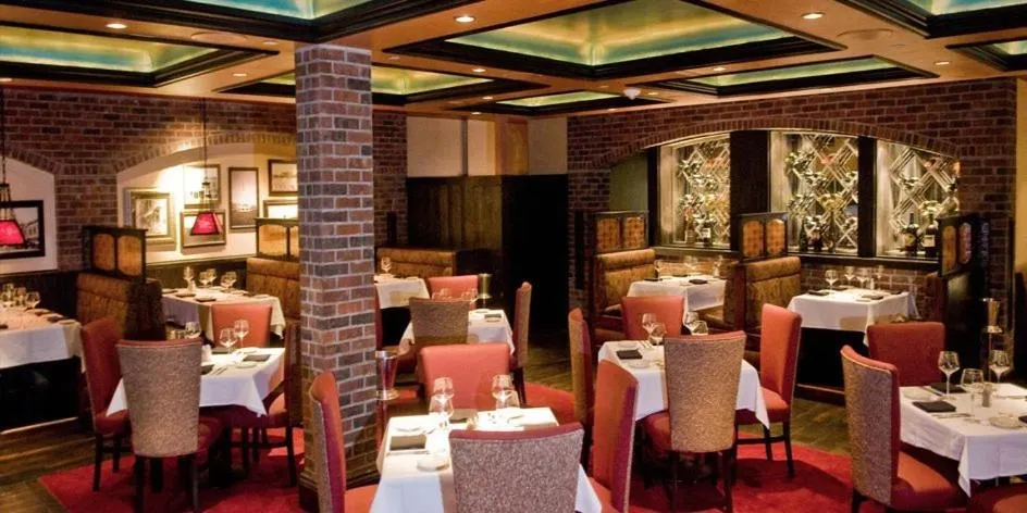 Restaurant/places to eat in Carson Valley Motor Lodge and Suites