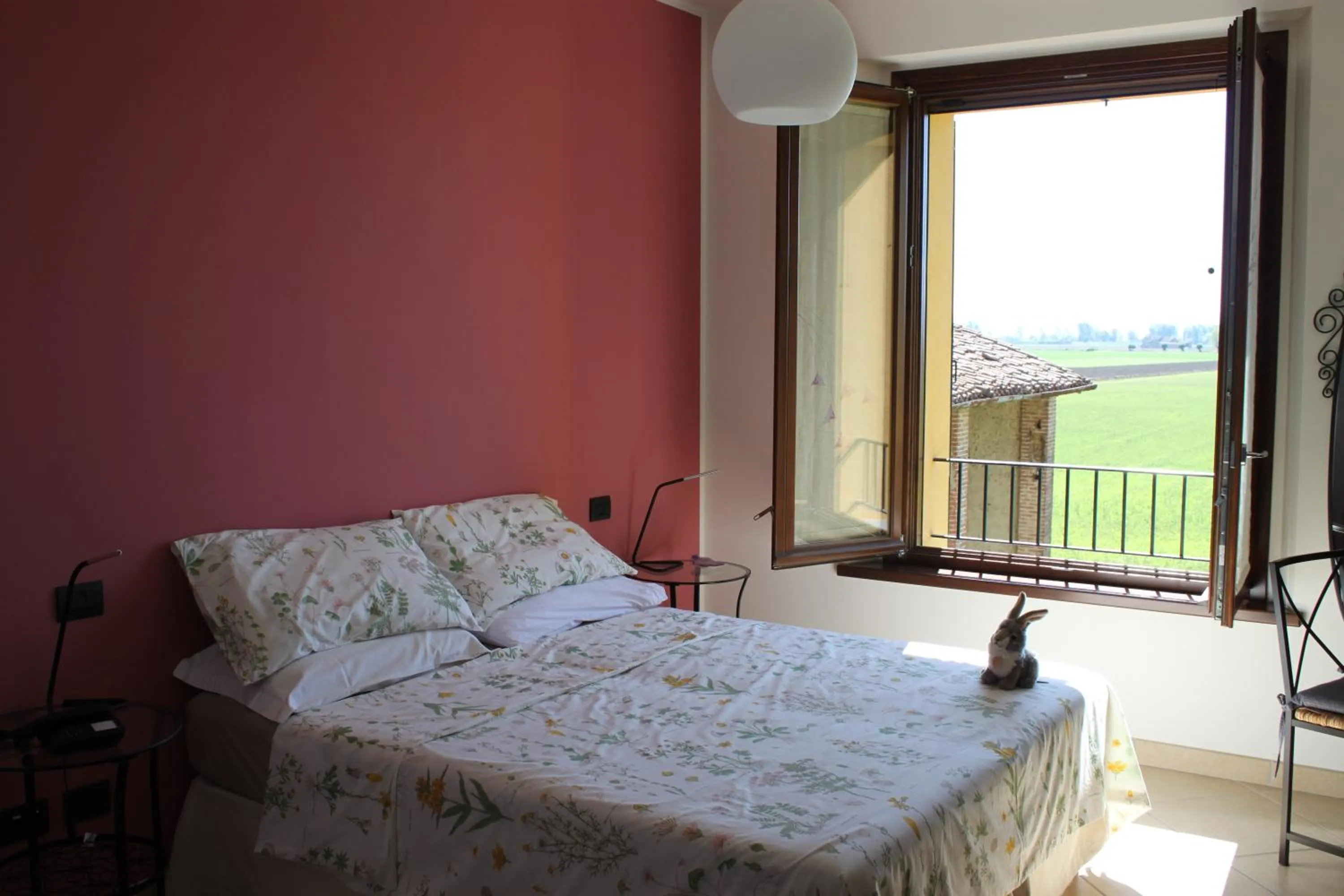 Day, Bed in La casa dei gatti