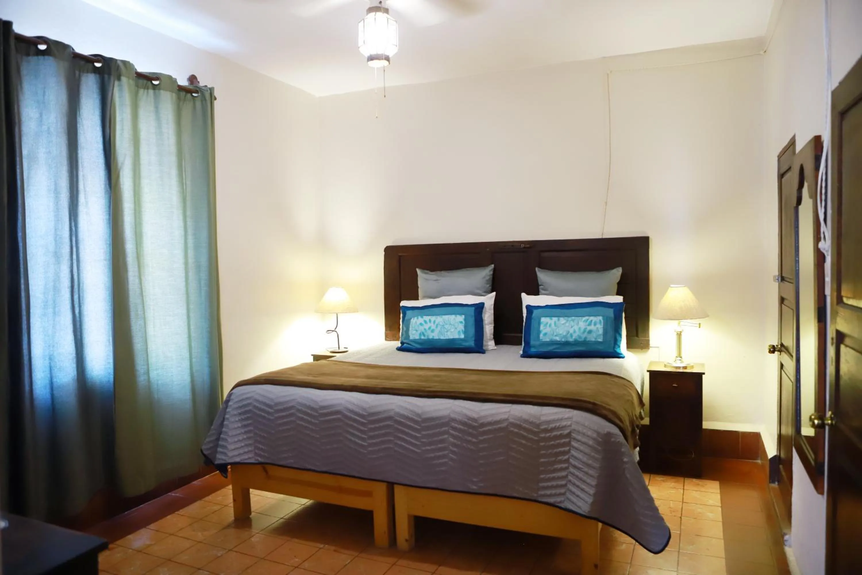 Bedroom, Bed in Suites Santo Domingo