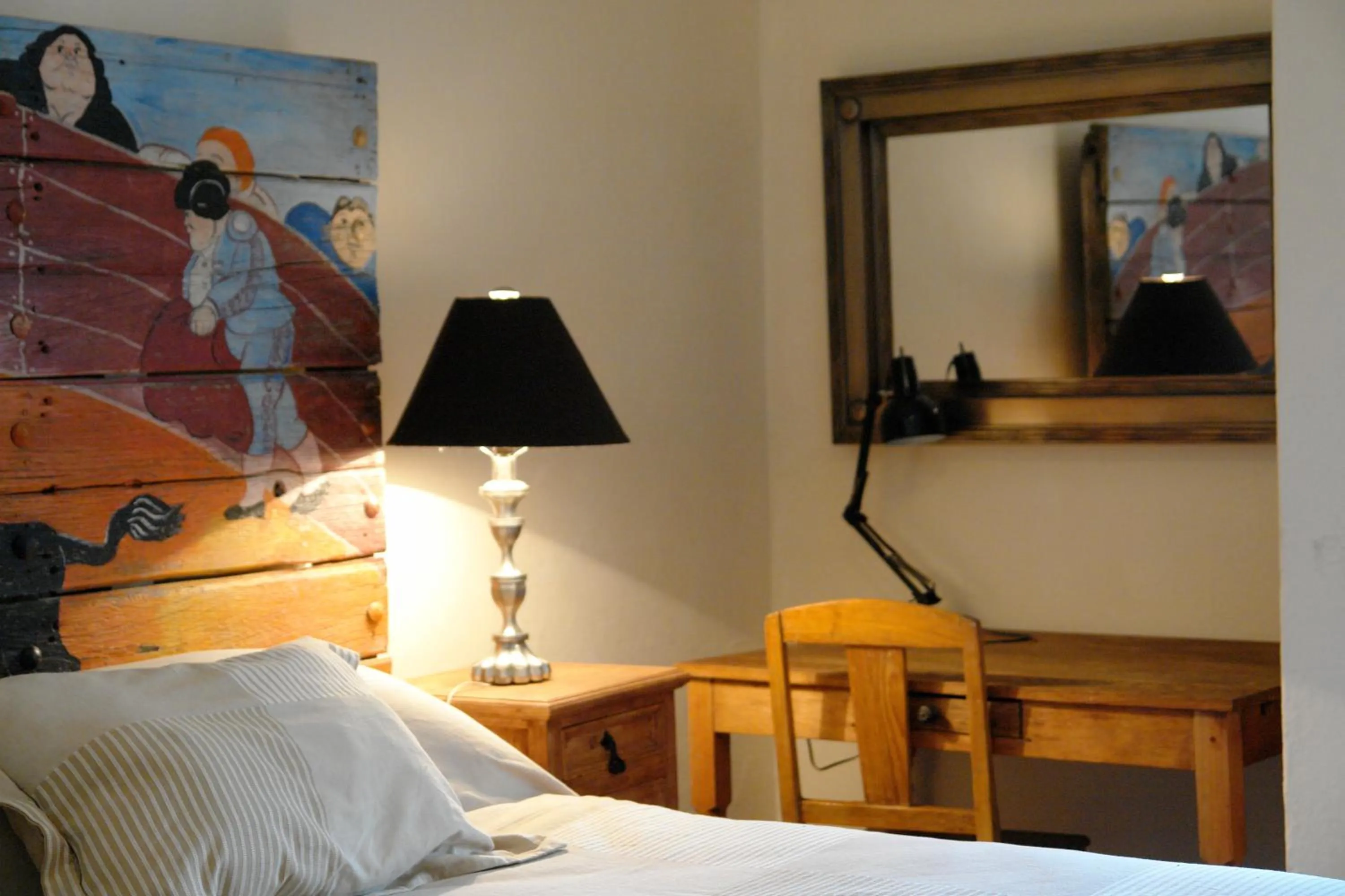 Seating area, Bed in Suites Santo Domingo