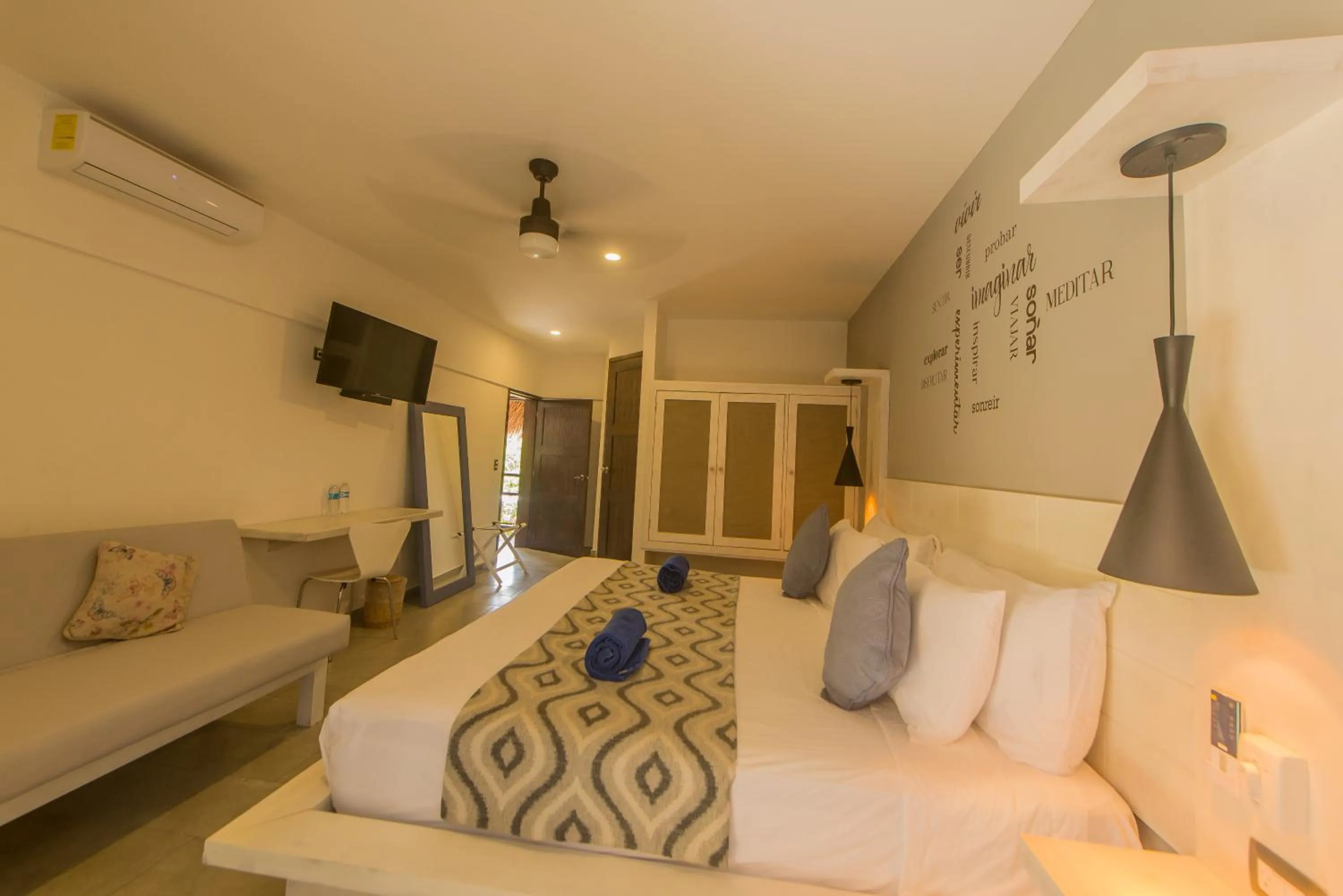 Decorative detail, Bed in Hotel Luna De Plata Mahahual