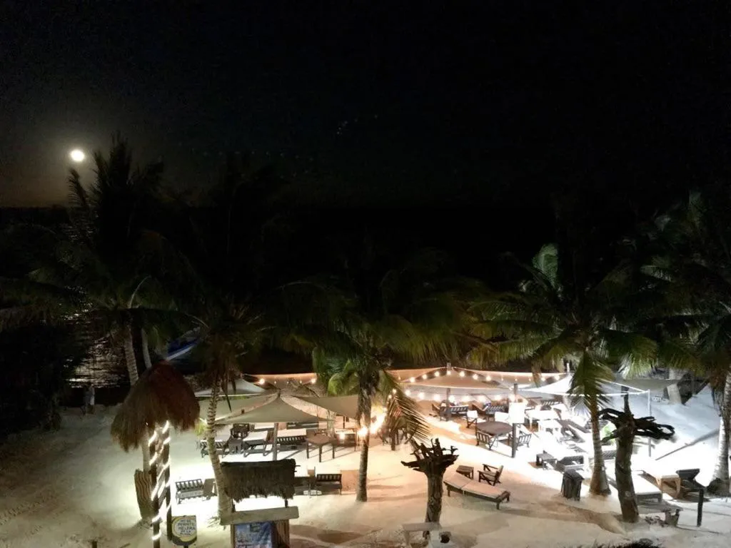Night in Hotel Luna De Plata Mahahual