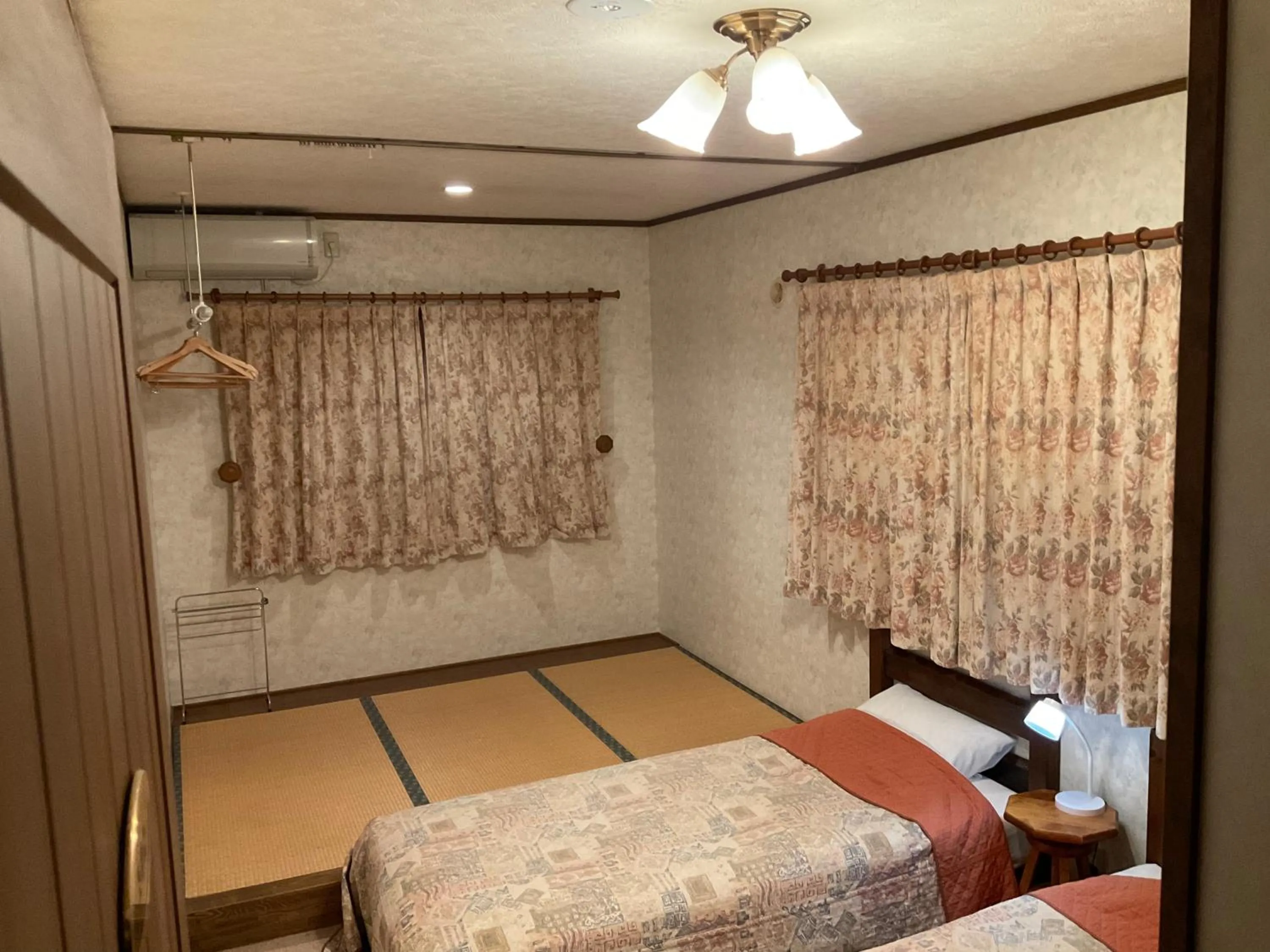 Photo of the whole room, Bed in Landhaus Dancru Netz