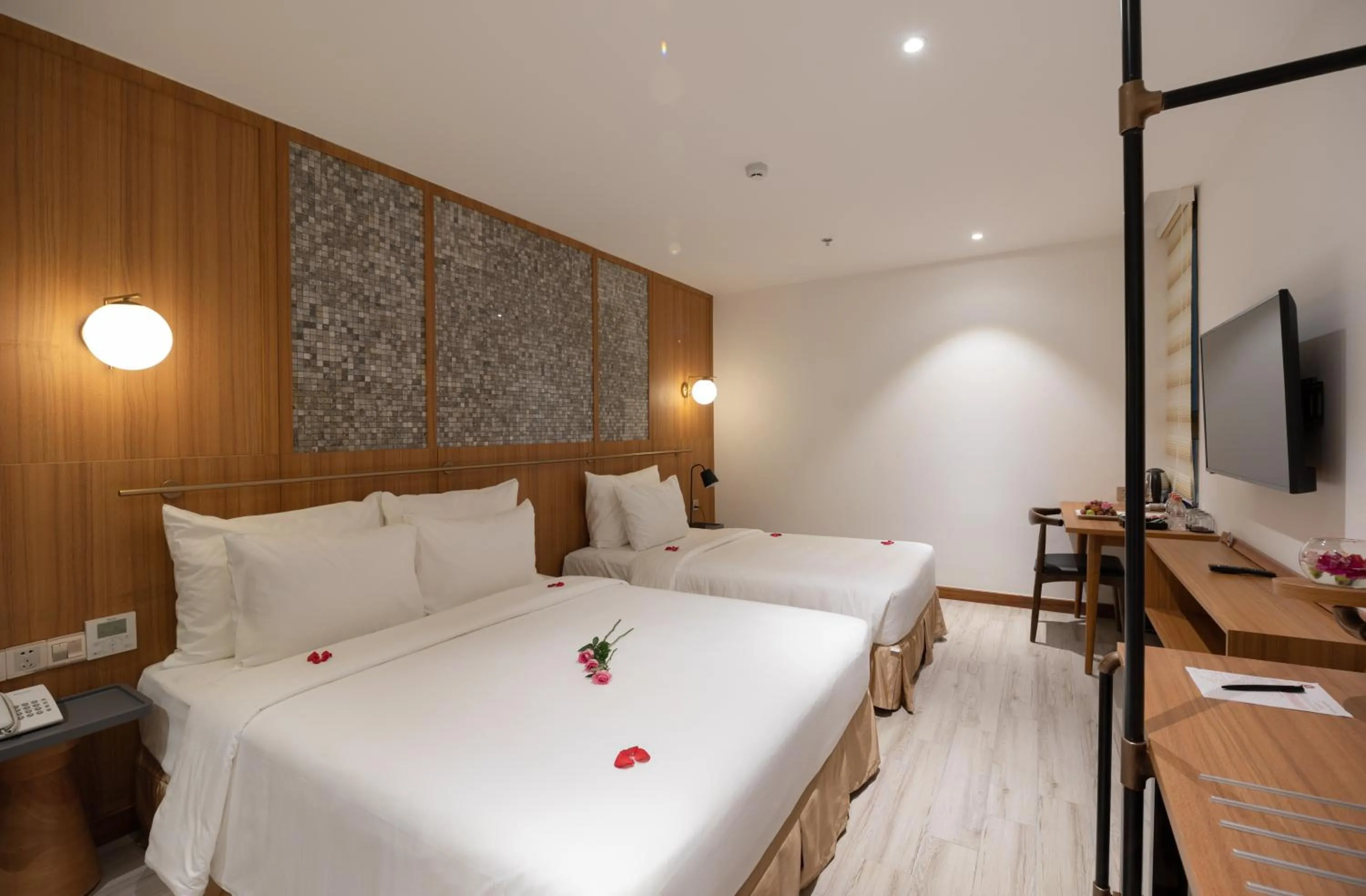 Photo of the whole room, Bed in Majestic Premium Hotel