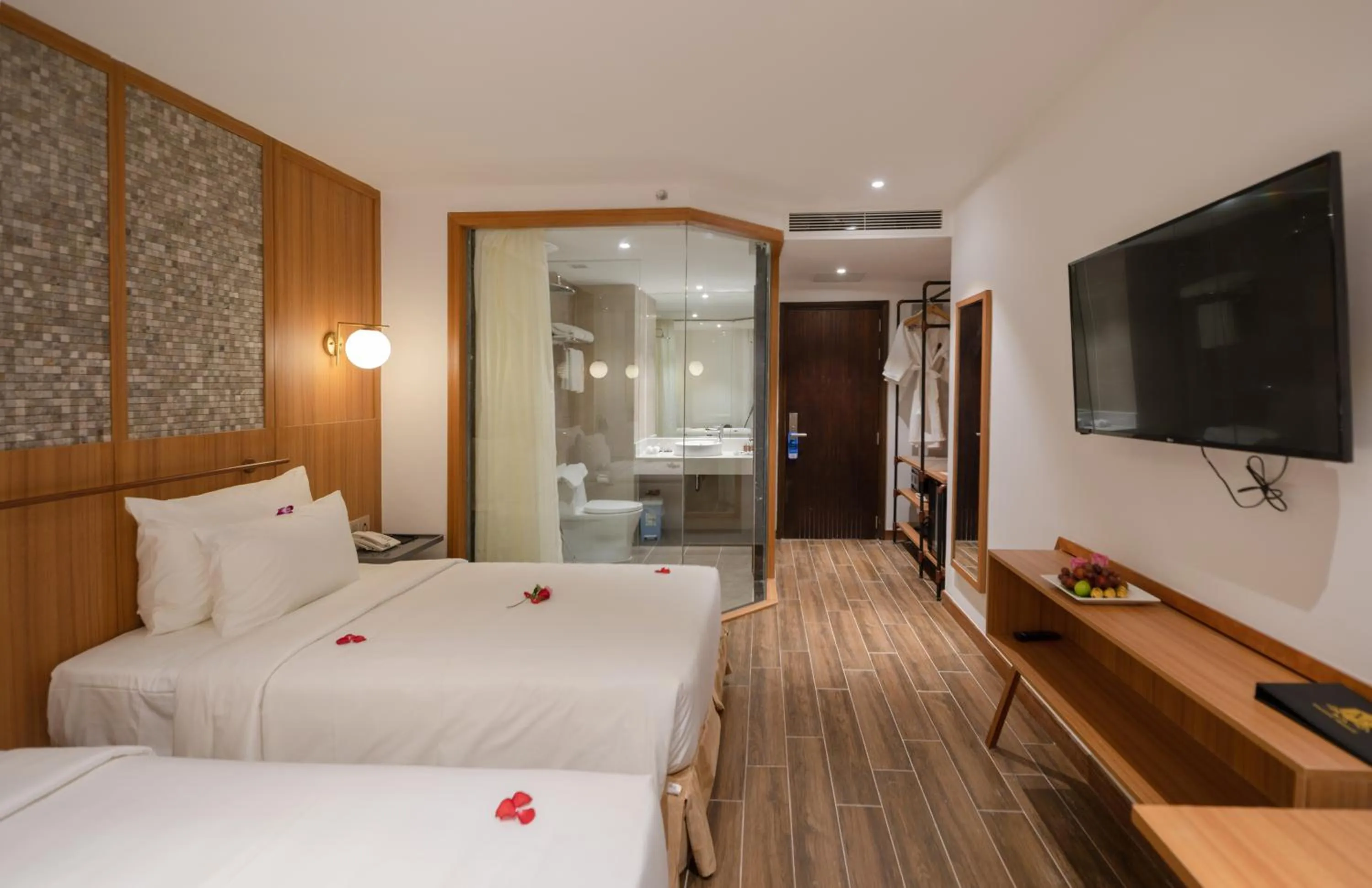 Photo of the whole room, Bed in Majestic Premium Hotel