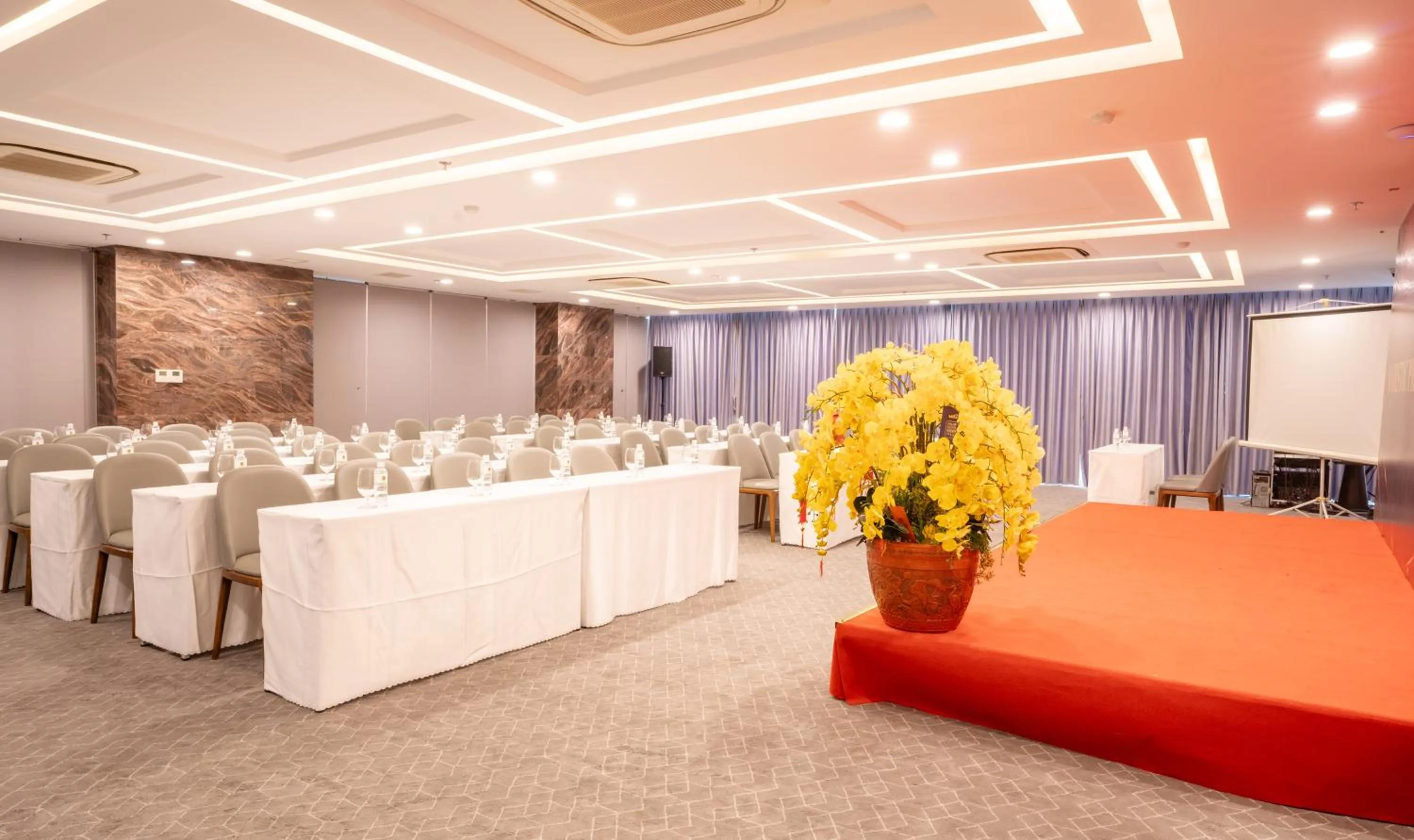 Meeting/conference room in Majestic Premium Hotel