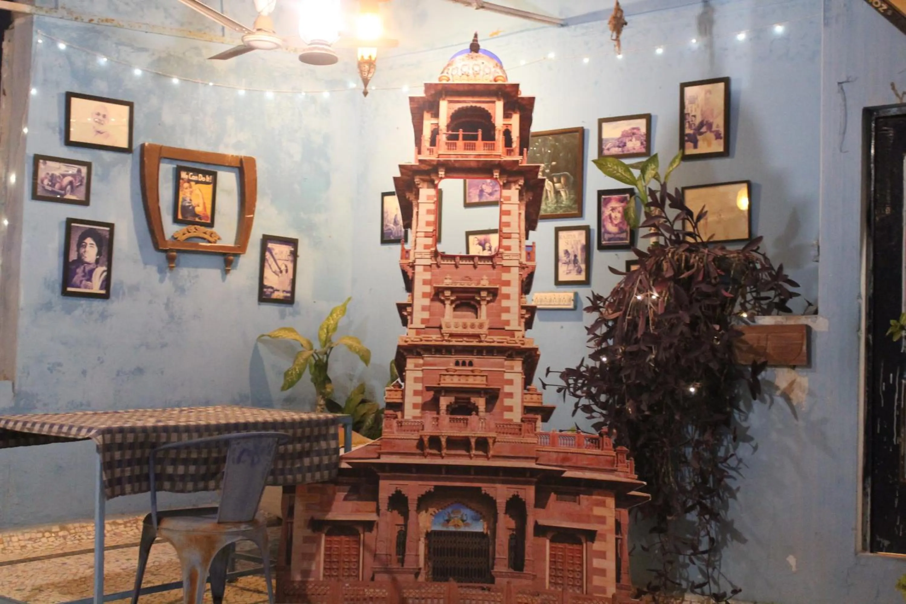 Decorative detail in Kesar Heritage Boutique Home Stay