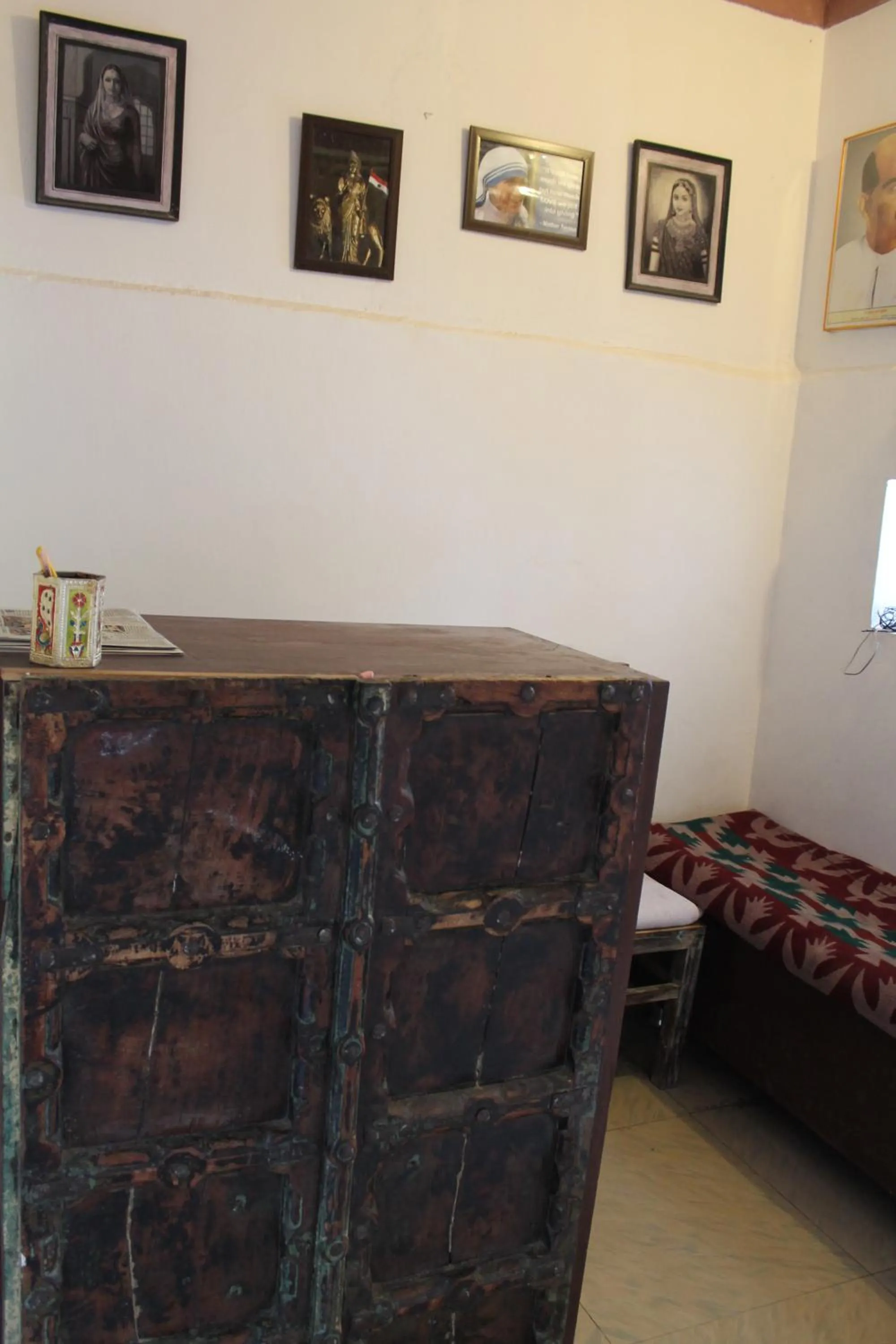 Decorative detail in Kesar Heritage Boutique Home Stay