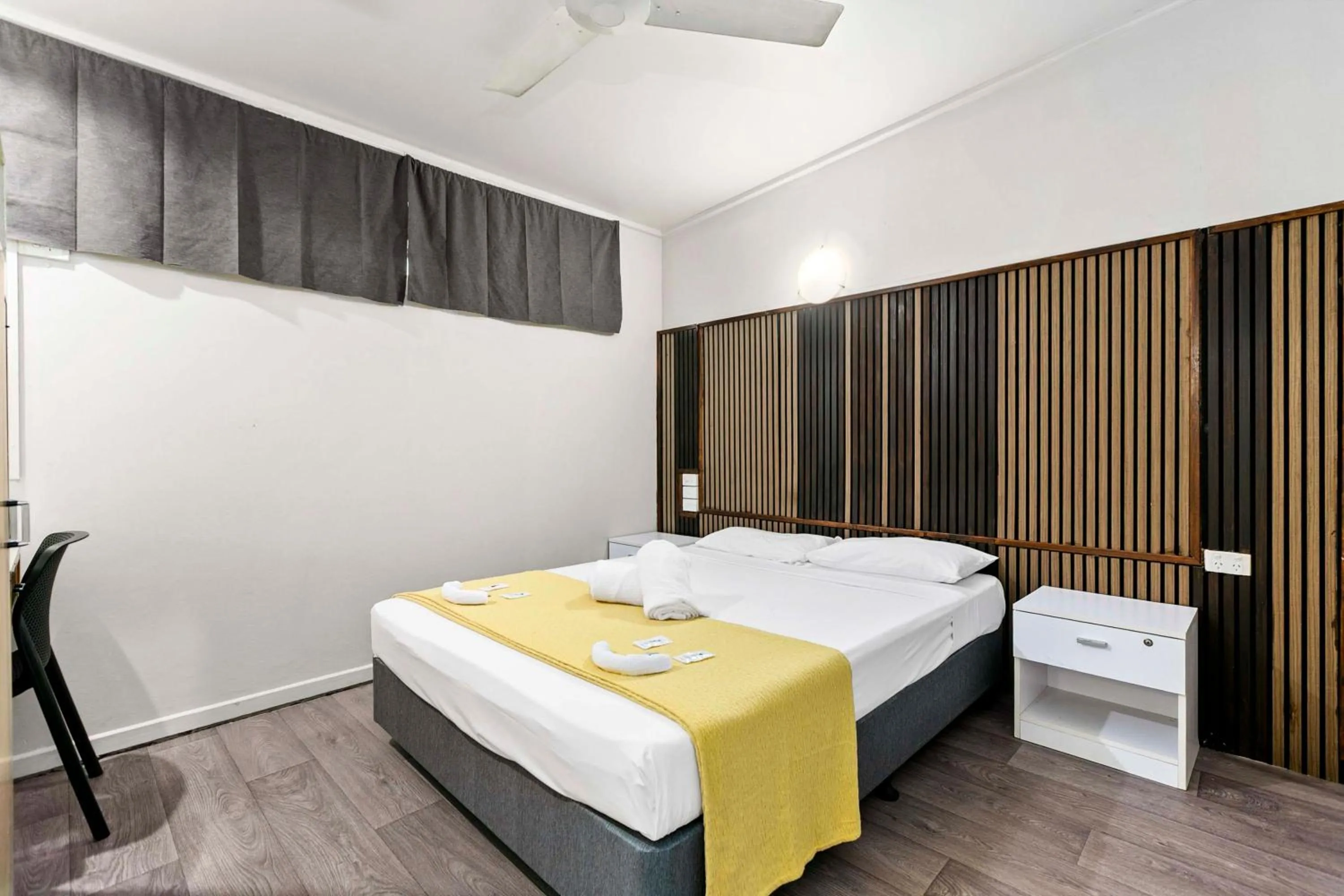 Bedroom, Bed in Arkana Motel