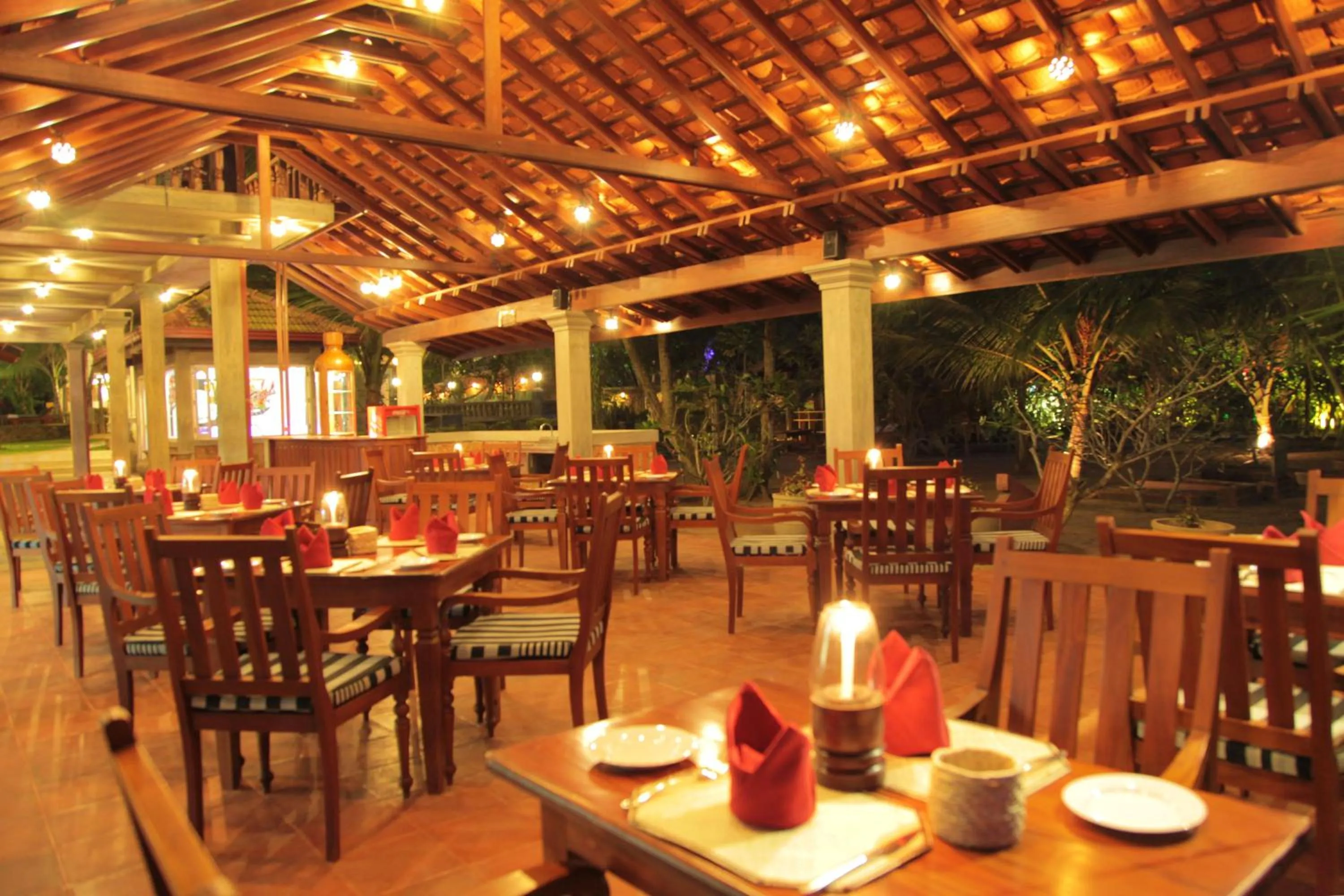 Restaurant/places to eat in Wunderbar Beach Hotel