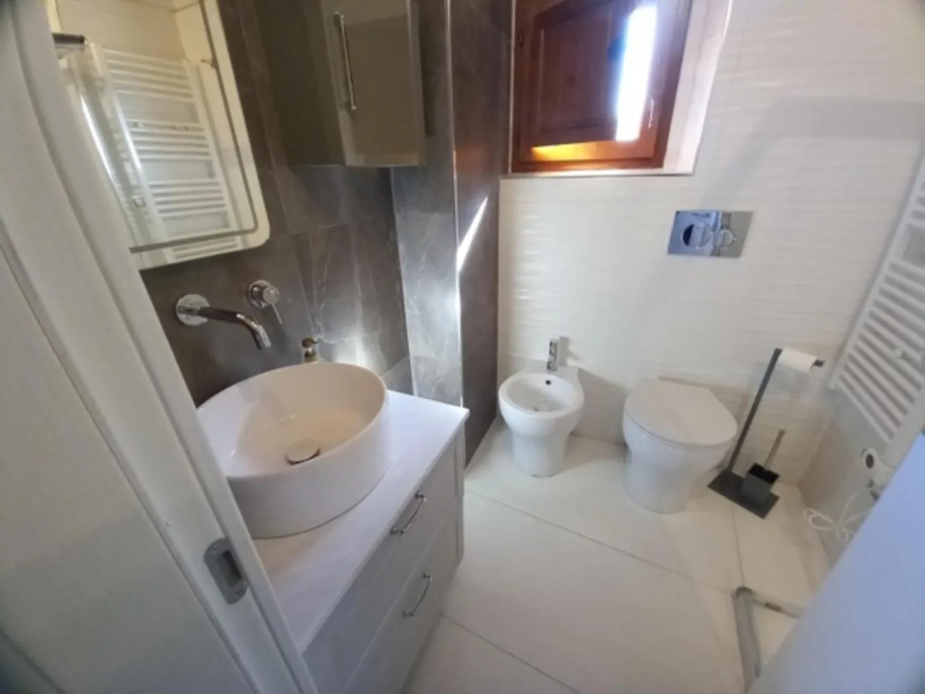 Bathroom in Rocca Palazzaccio