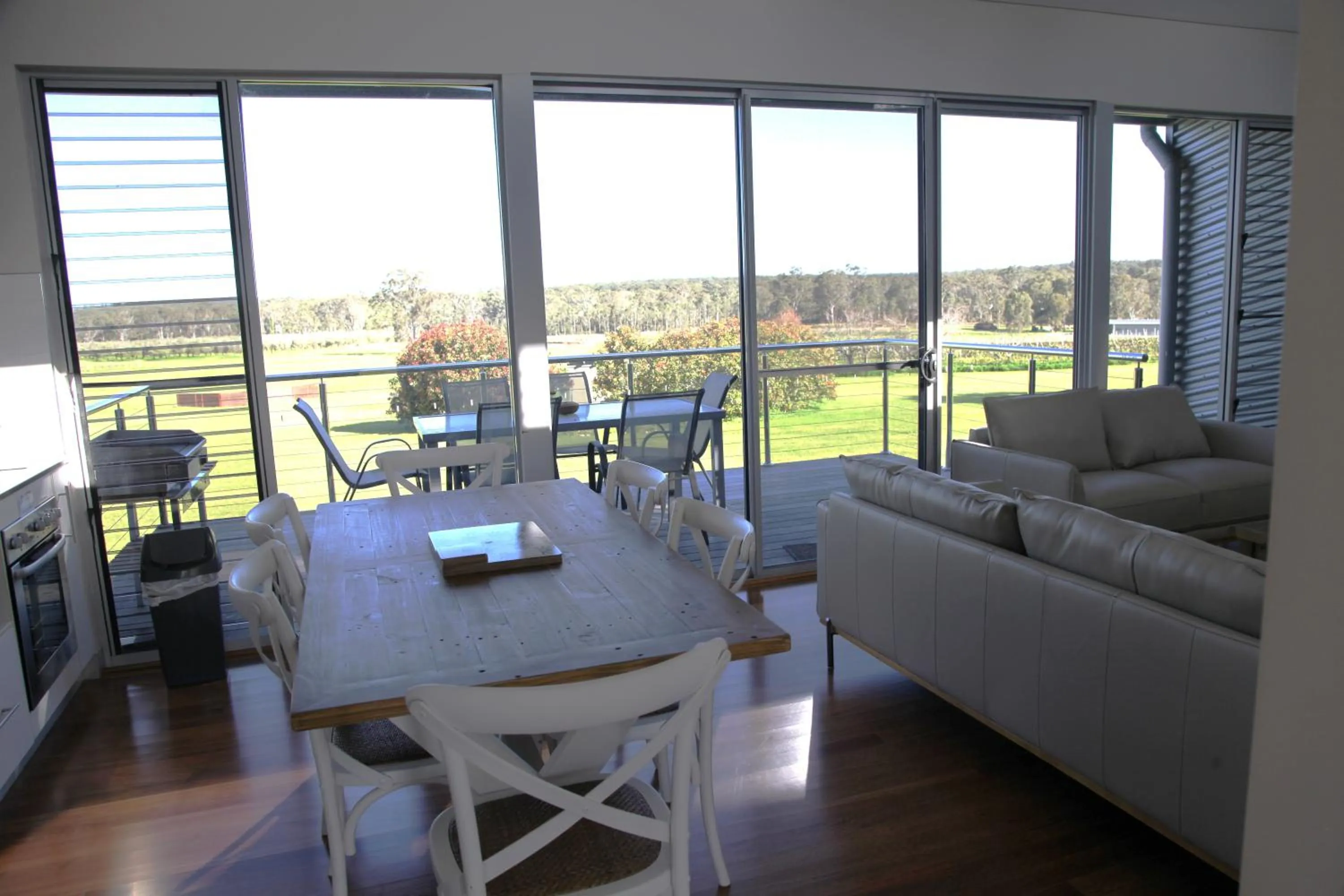 Dining area in Adina Vineyard