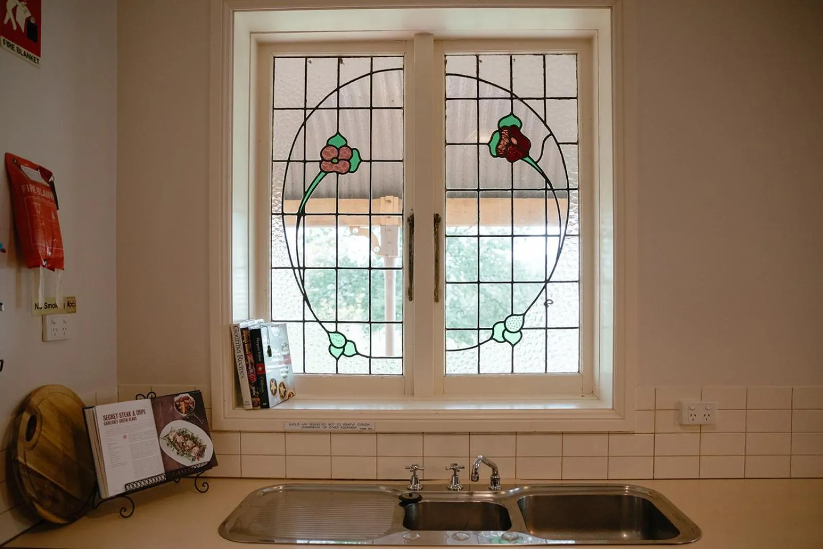 Kitchen or kitchenette in Bluebush Estate