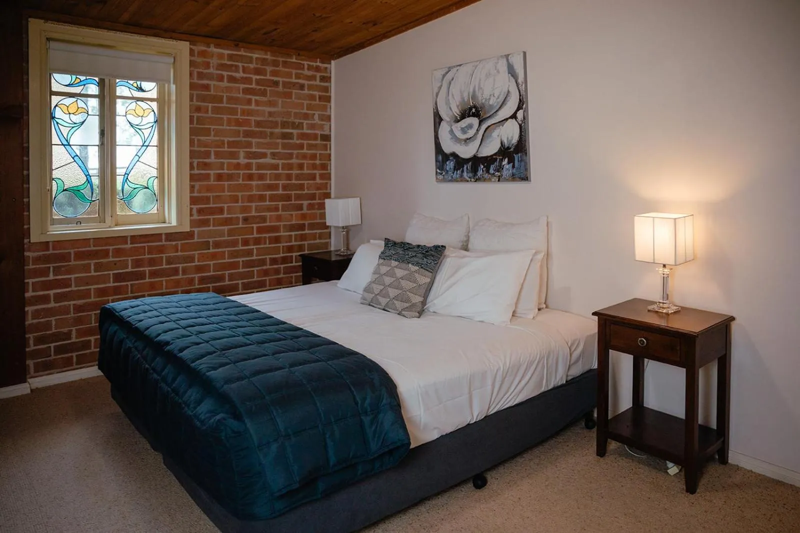 Bed in Bluebush Estate