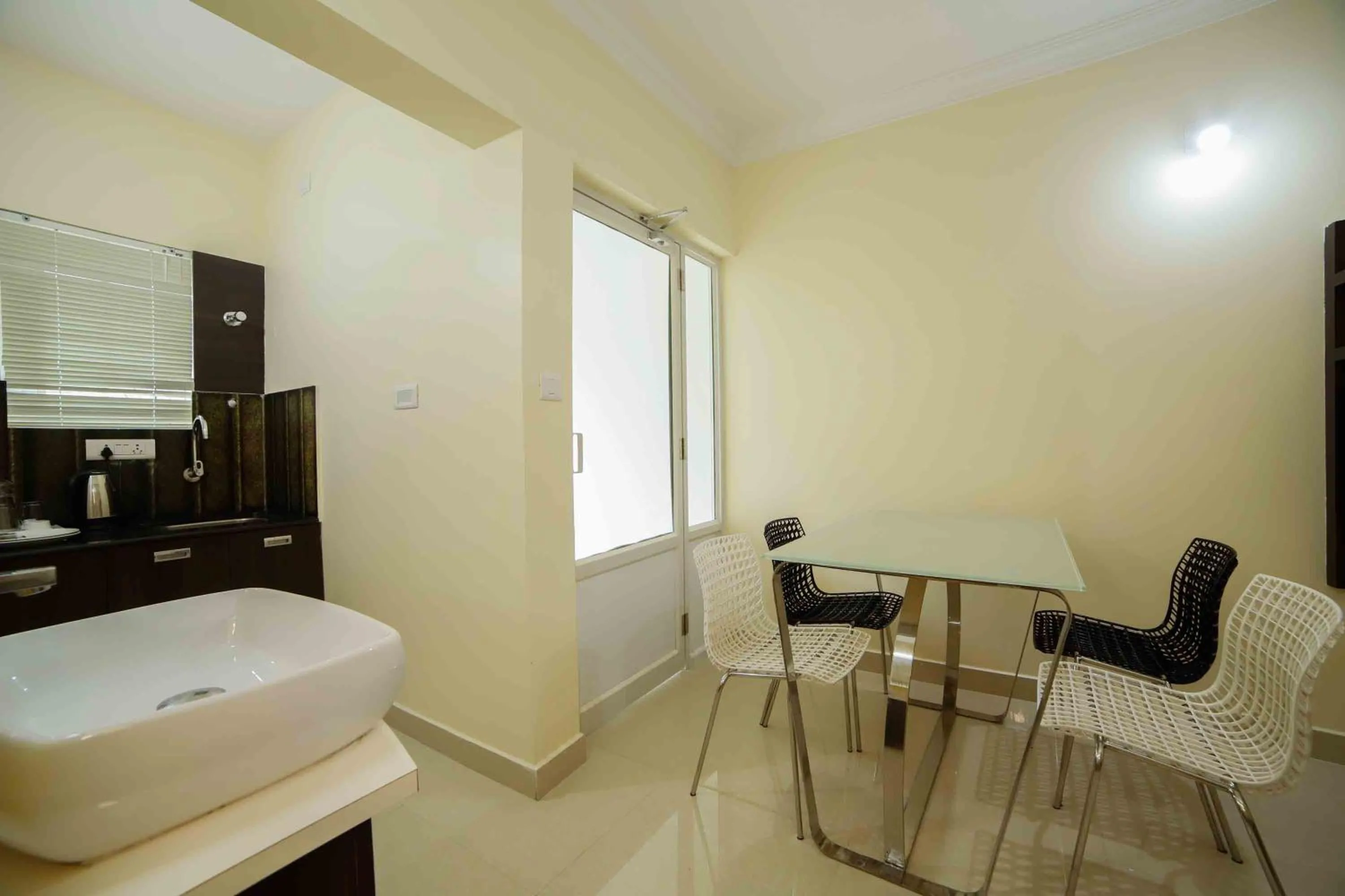 Dining area in Daan Ambalath Maple Leaves