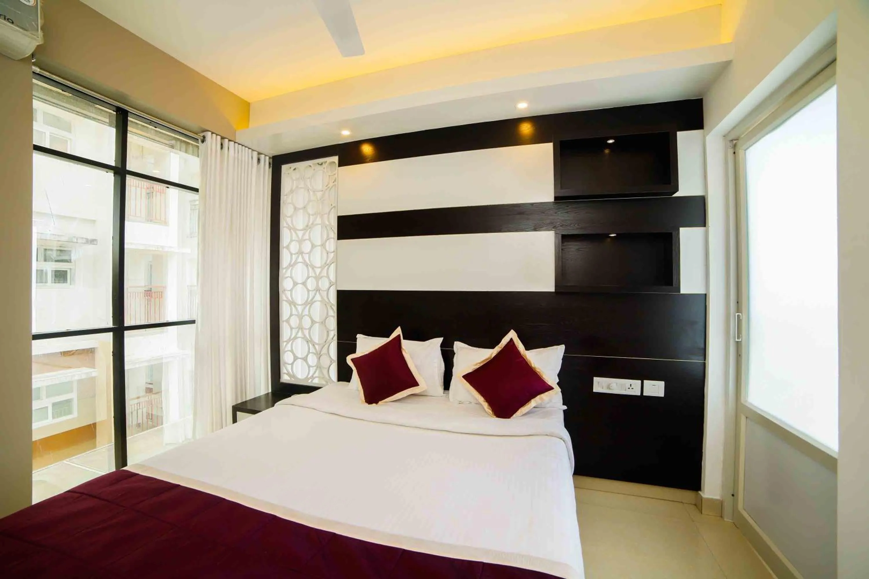 Bedroom, Bed in Daan Ambalath Maple Leaves