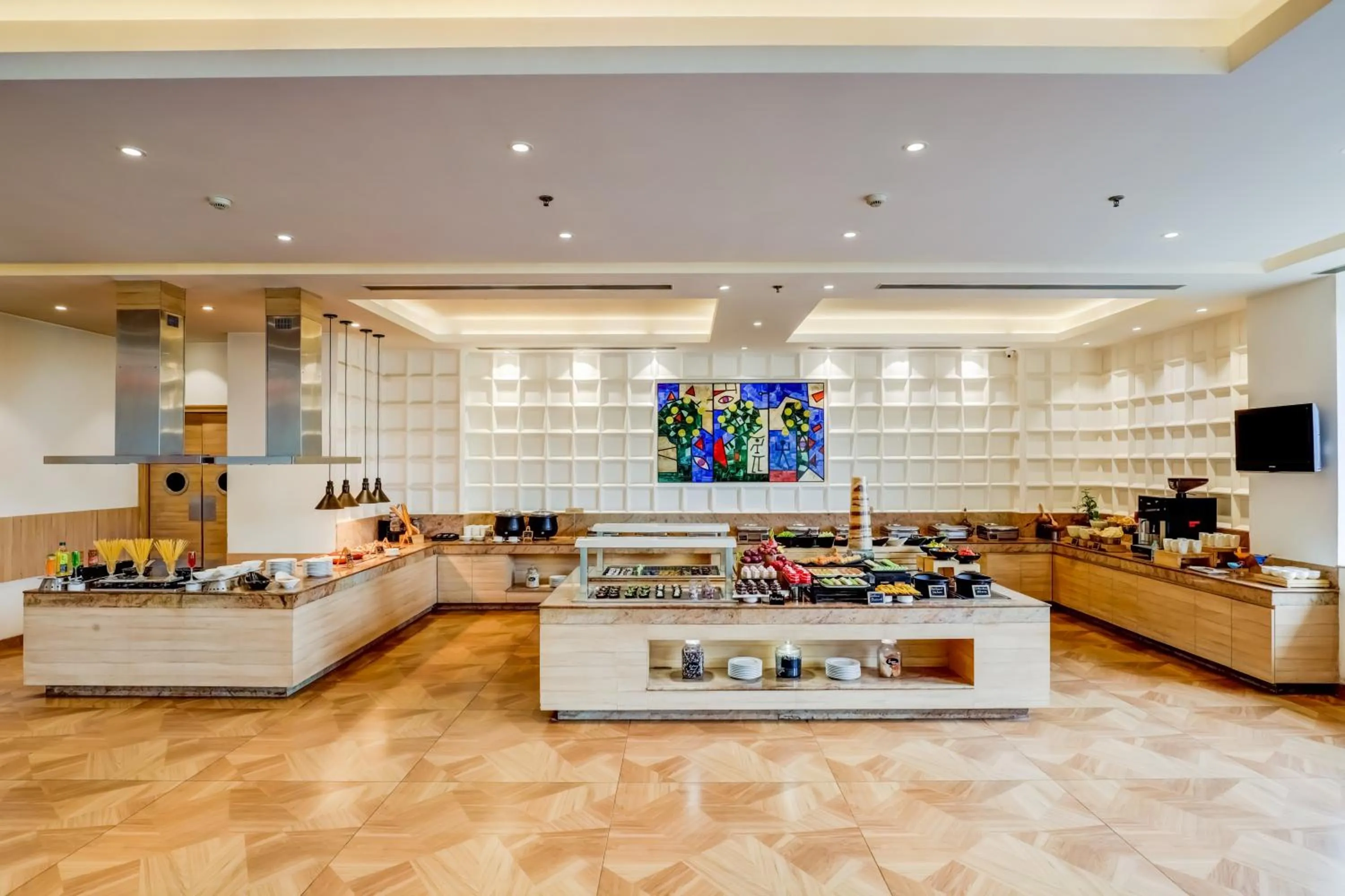 Restaurant/places to eat in Lemon Tree Hotel Whitefield, Bengaluru