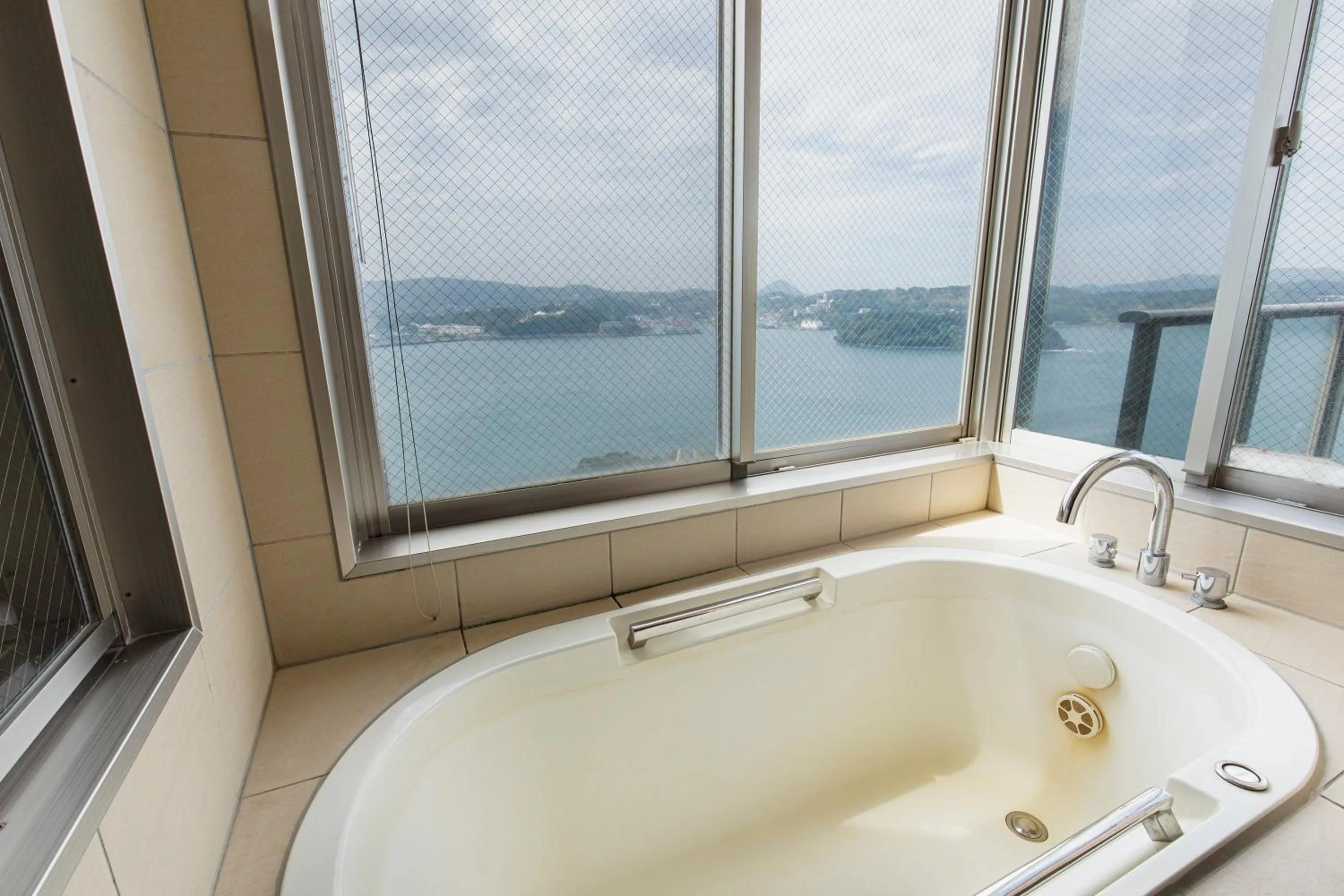 Bathroom in Samson Hotel