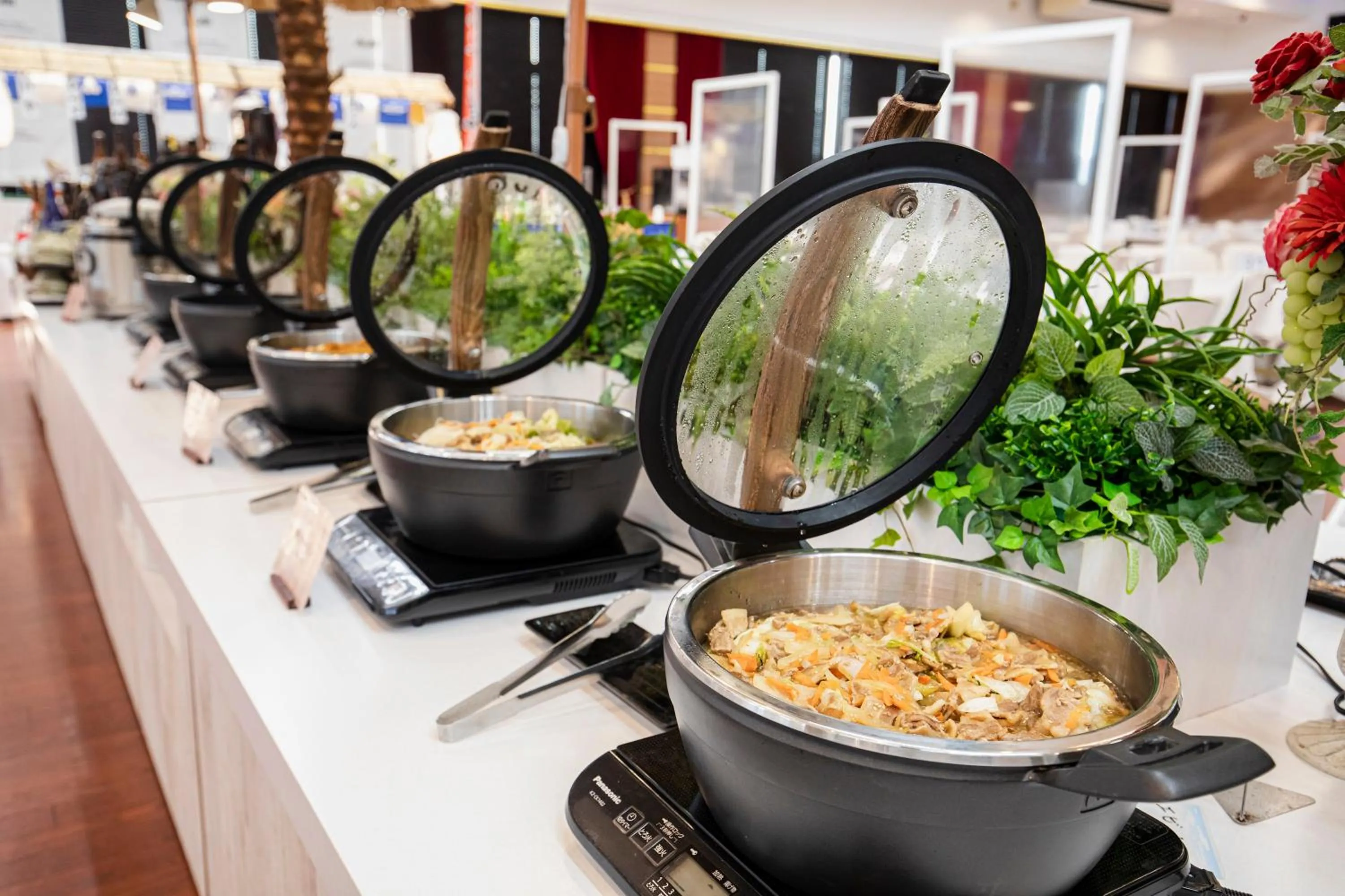 Food and drinks in Samson Hotel